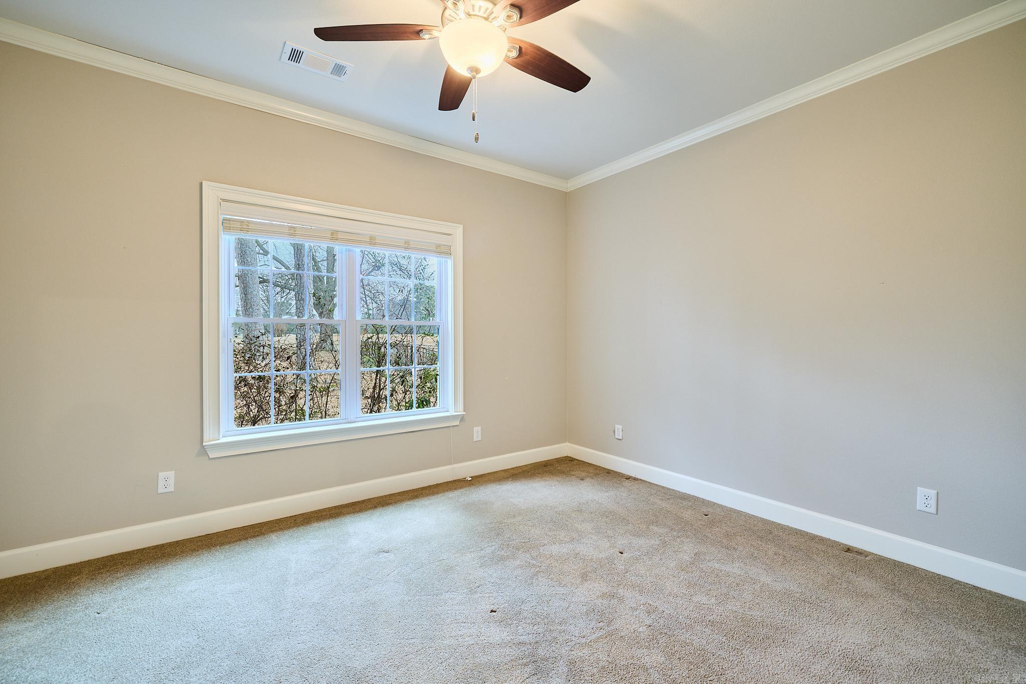 LONGHILLS VILLAGE - Residential