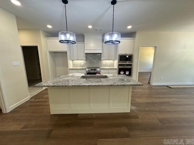 WINCHESTER ESTATES - Residential