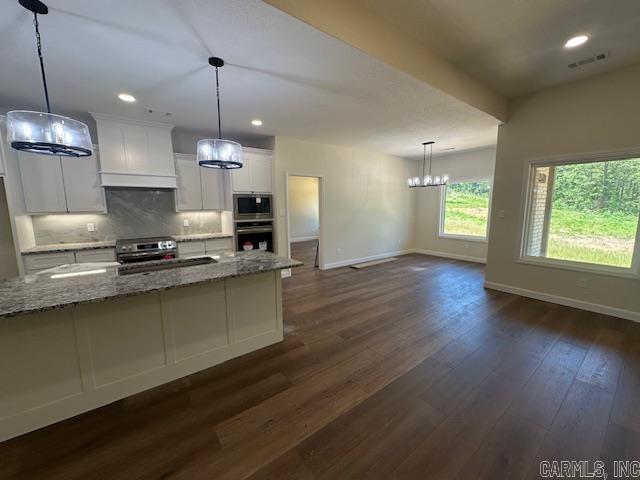 WINCHESTER ESTATES - Residential
