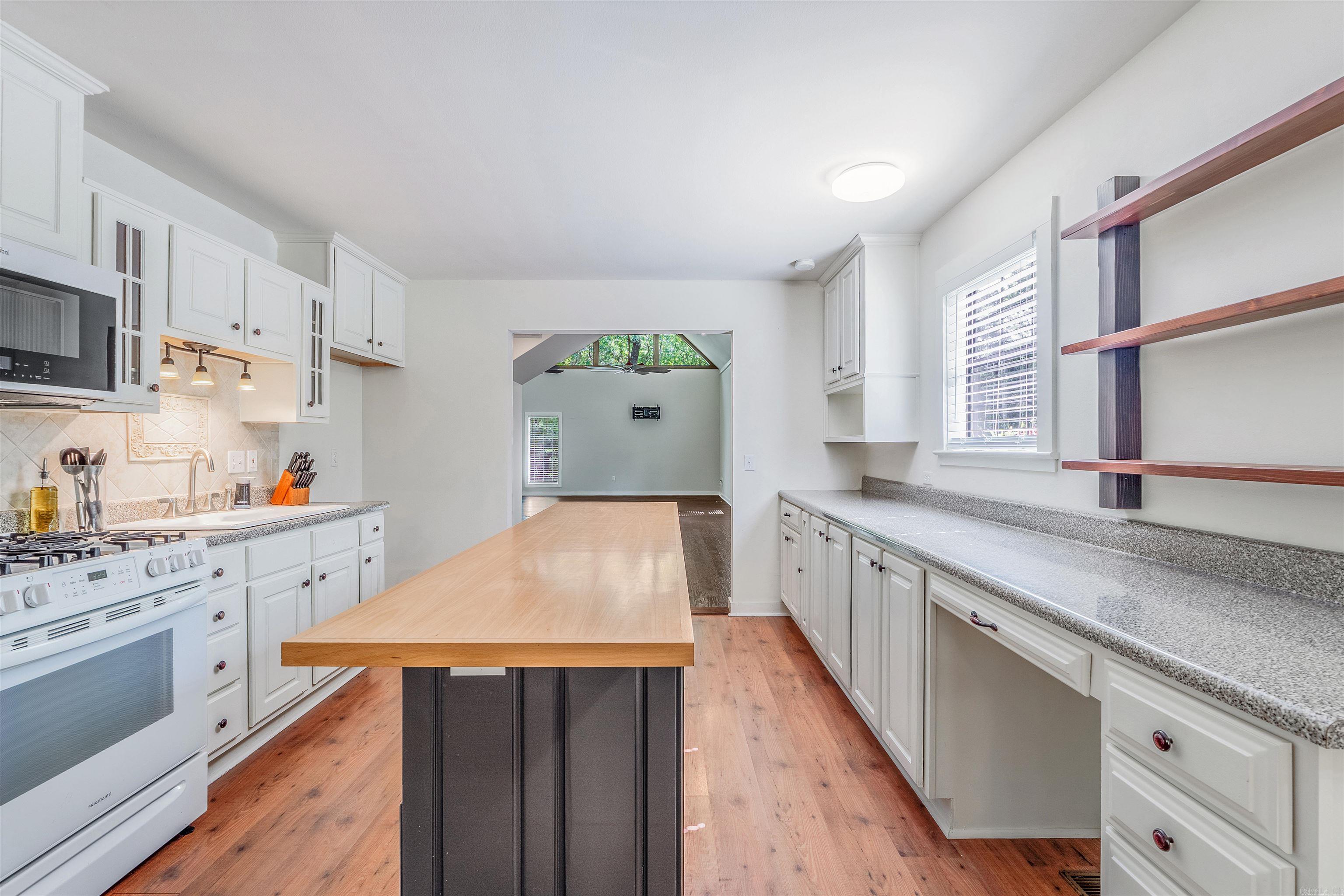 SILLS PENINSULA - Residential