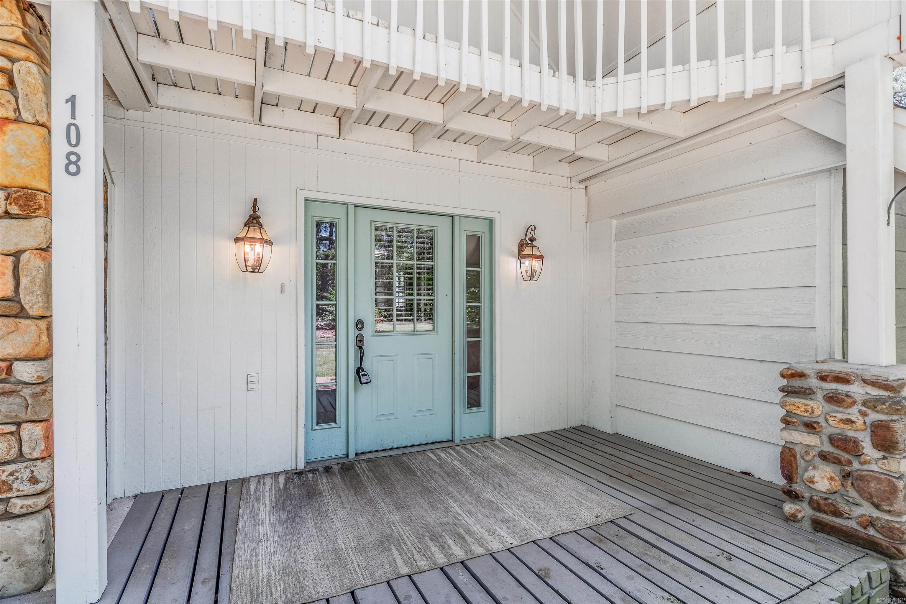 SILLS PENINSULA - Residential