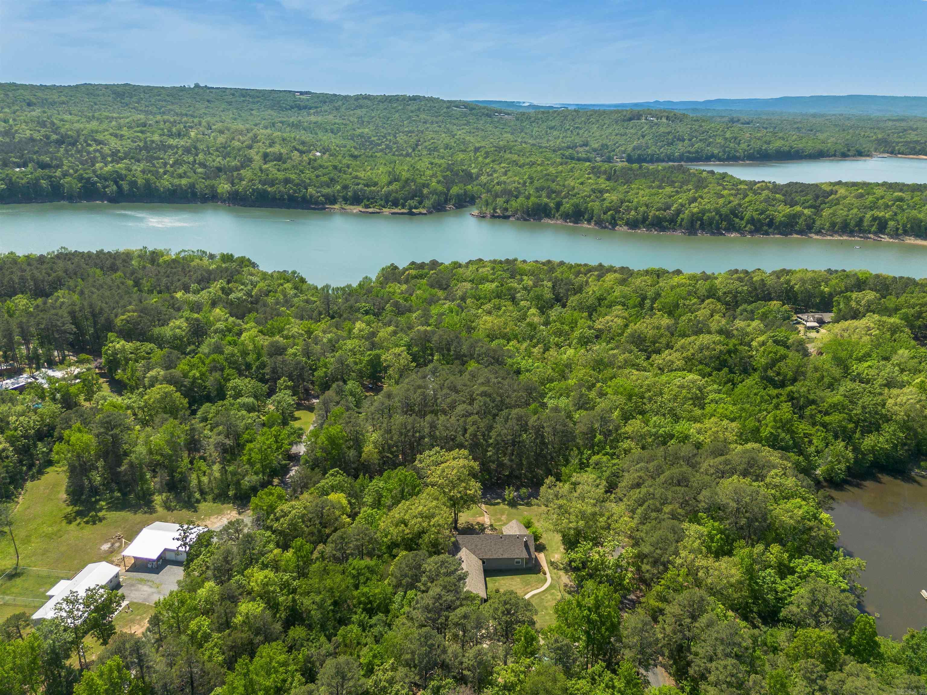 SILLS PENINSULA - Residential