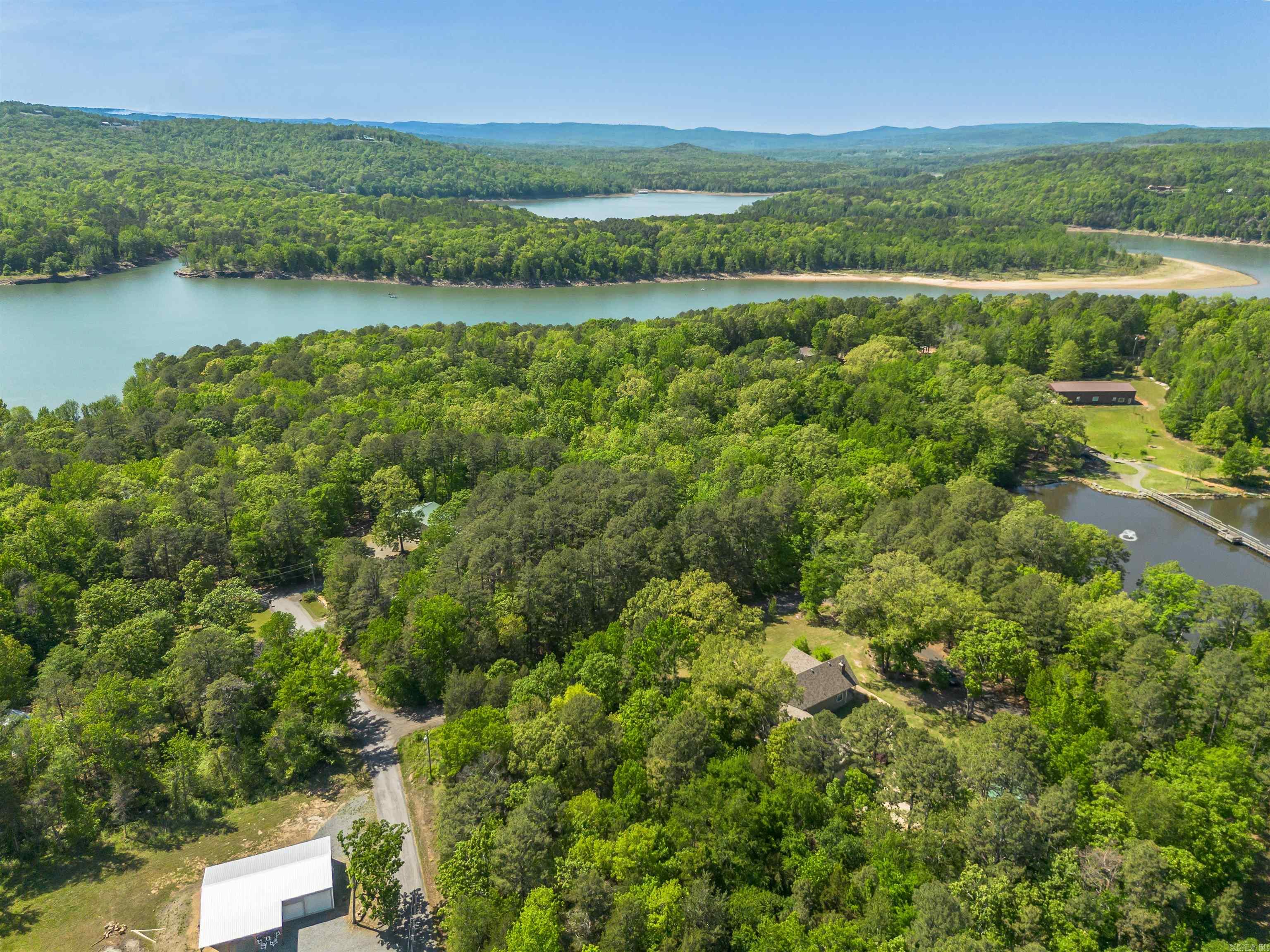 SILLS PENINSULA - Residential