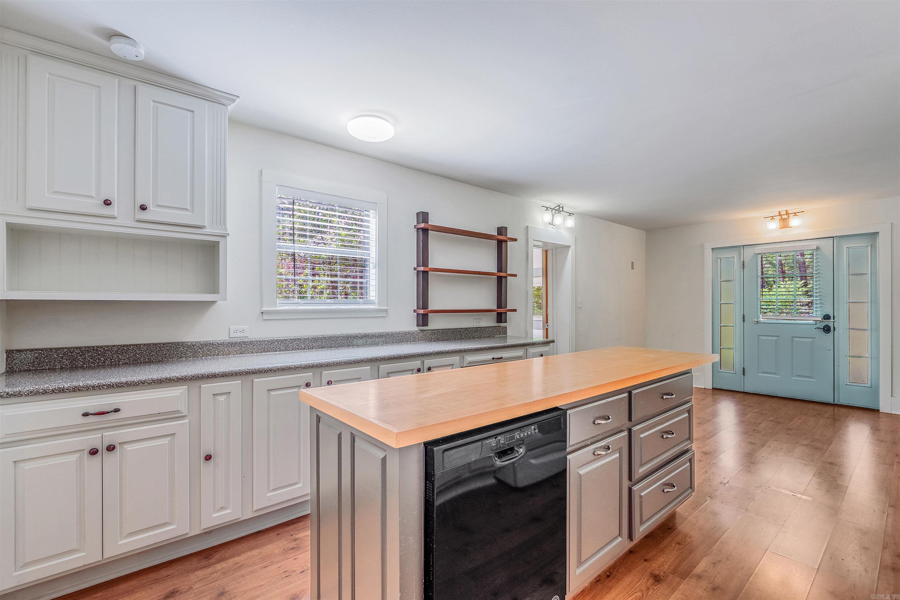 SILLS PENINSULA - Residential