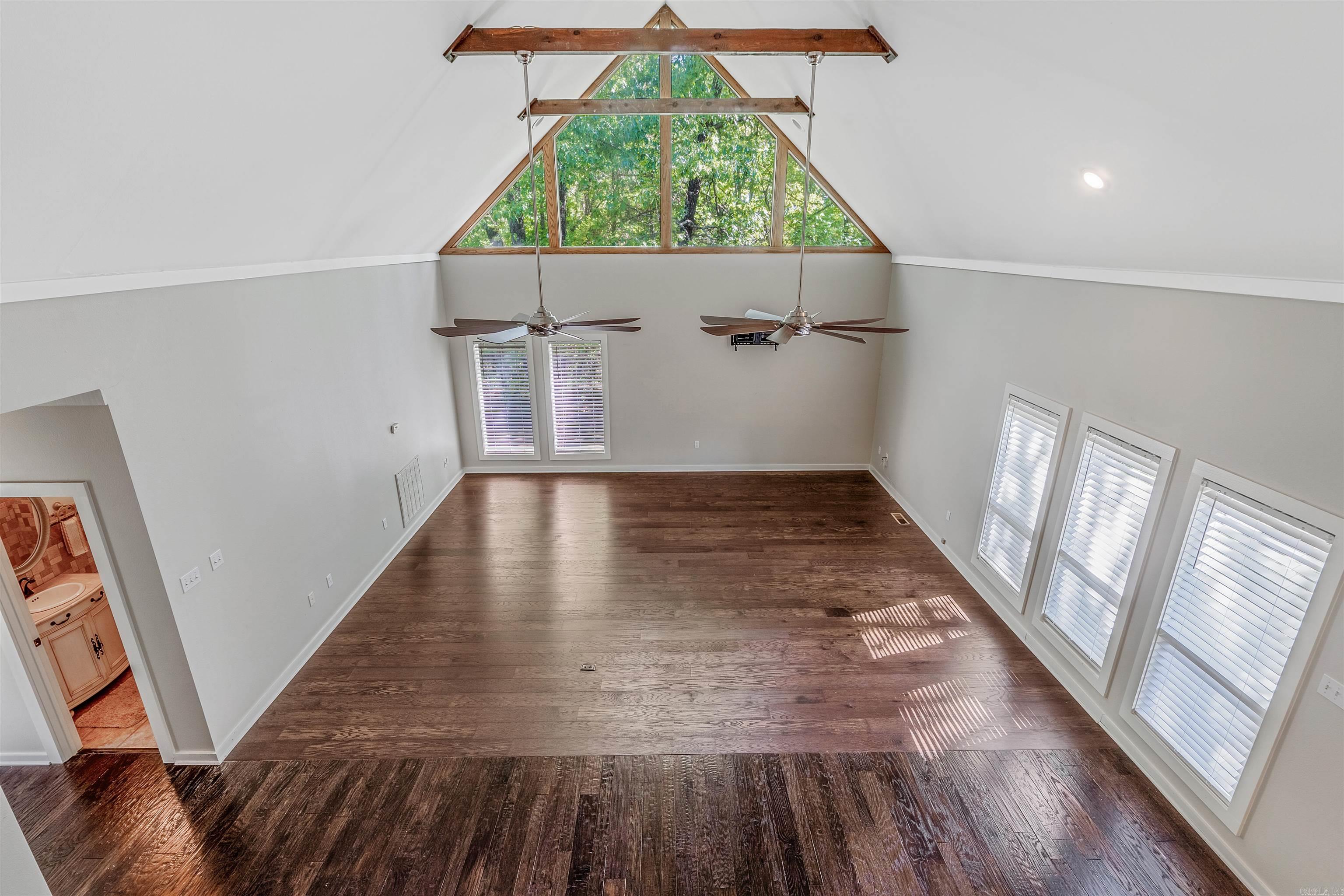 SILLS PENINSULA - Residential