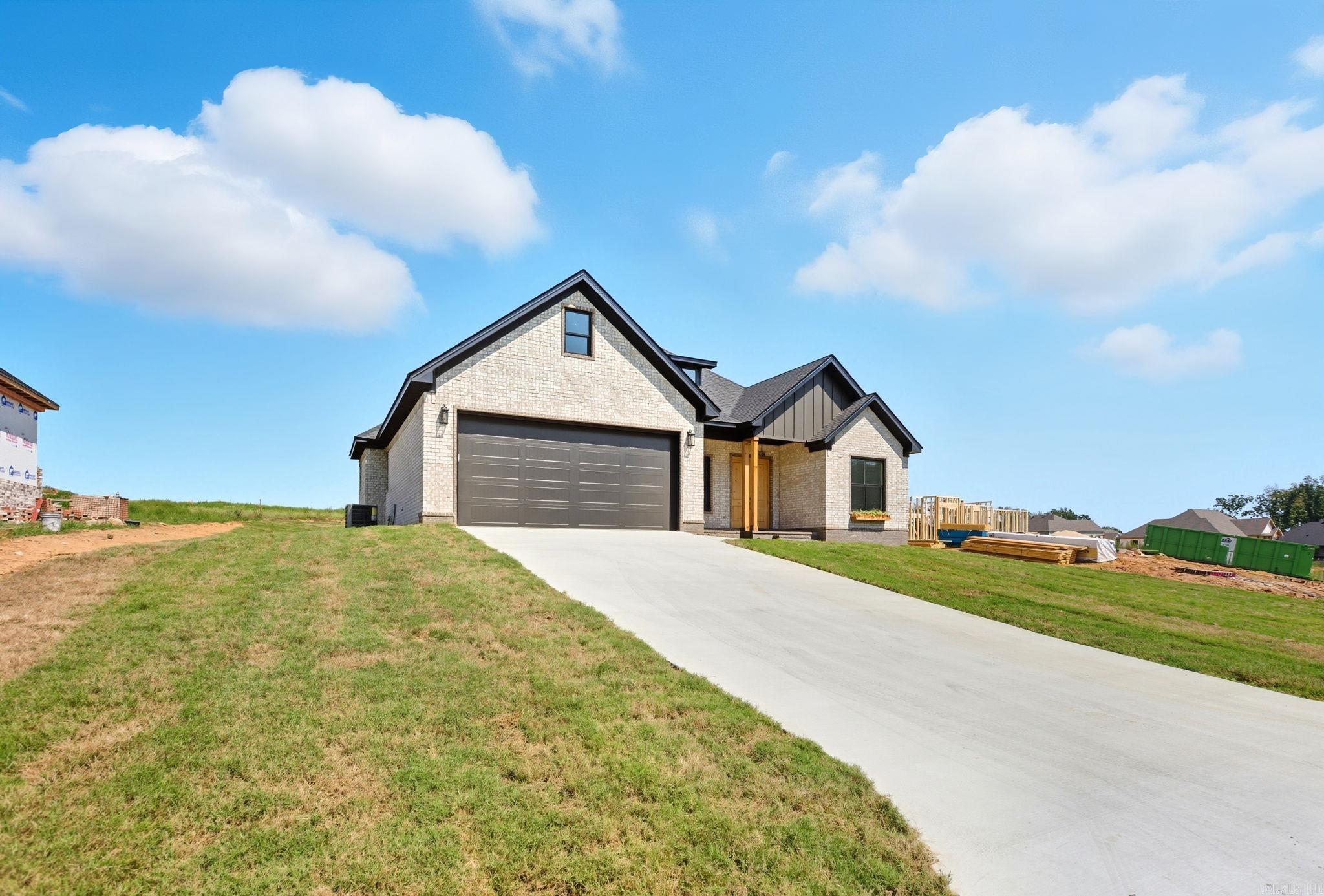 HIDDEN VALLEY ESTATES - Residential
