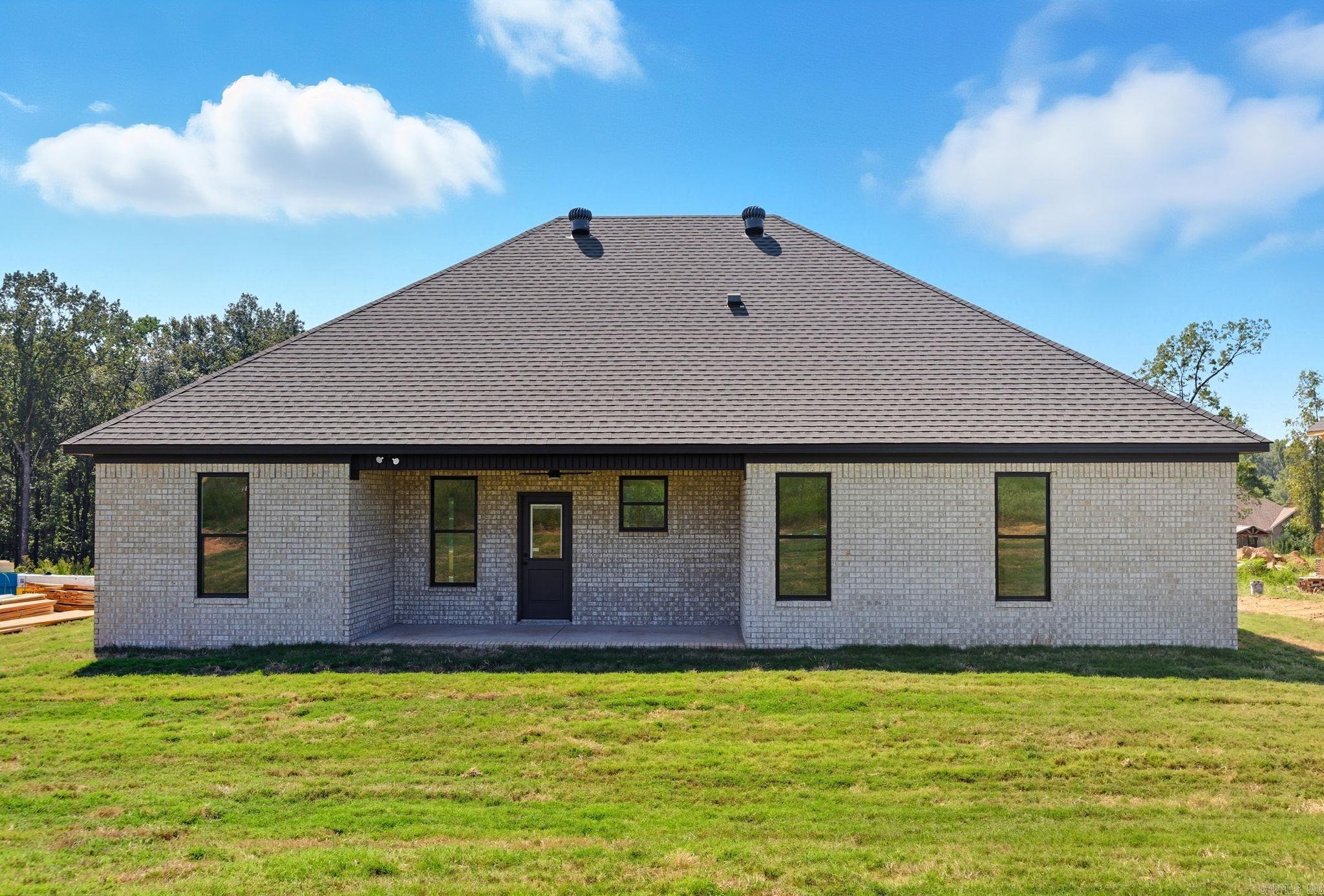 HIDDEN VALLEY ESTATES - Residential