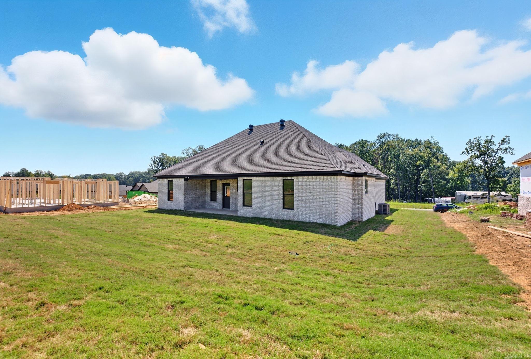 HIDDEN VALLEY ESTATES - Residential