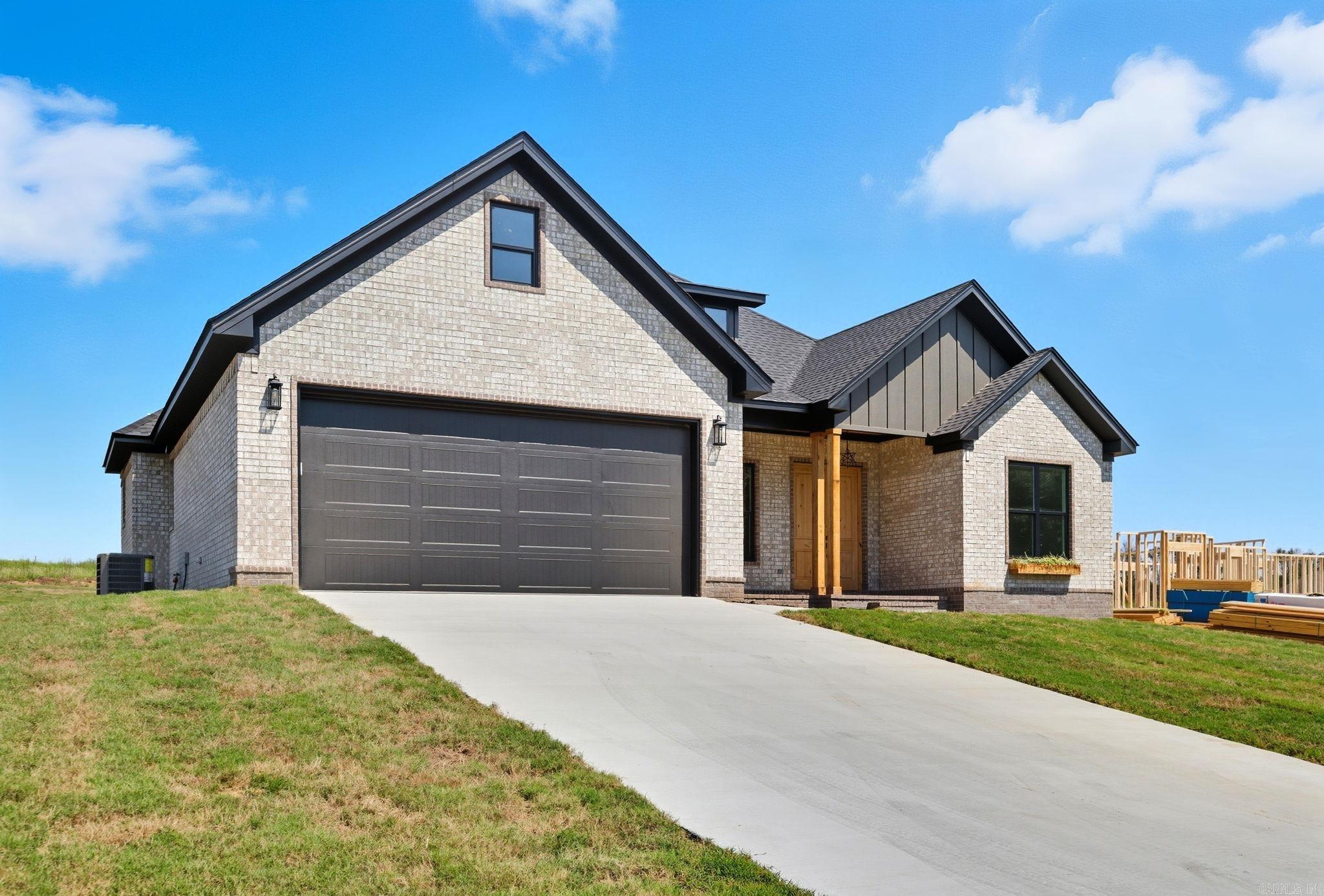HIDDEN VALLEY ESTATES - Residential