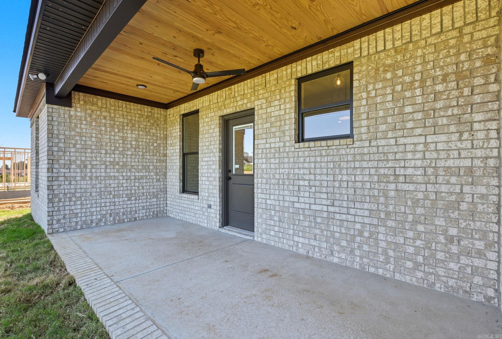 HIDDEN VALLEY ESTATES - Residential