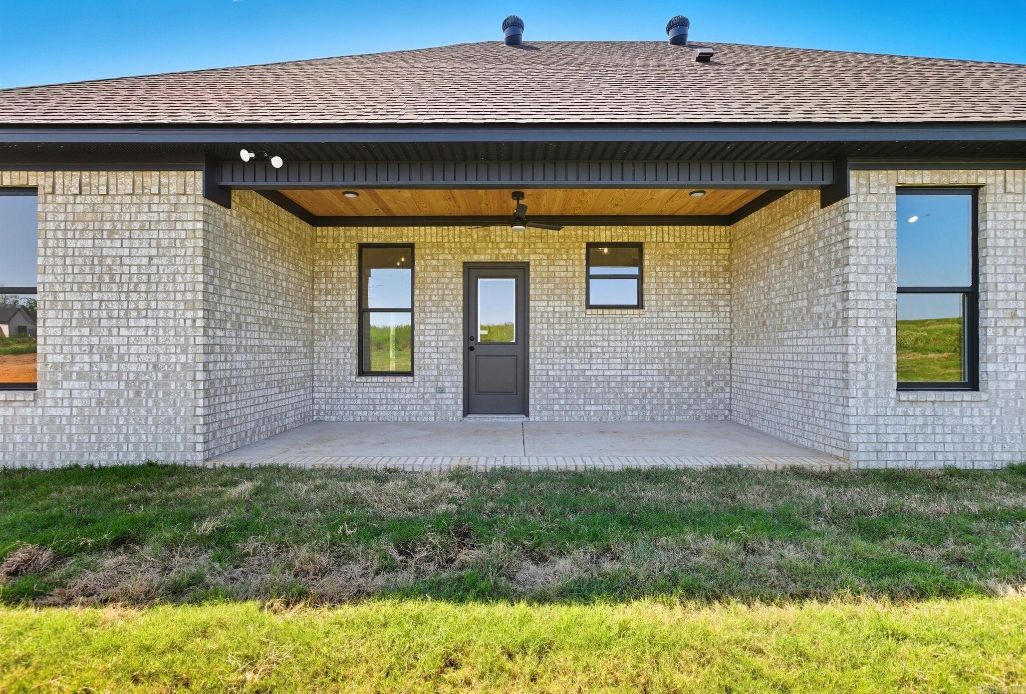 HIDDEN VALLEY ESTATES - Residential