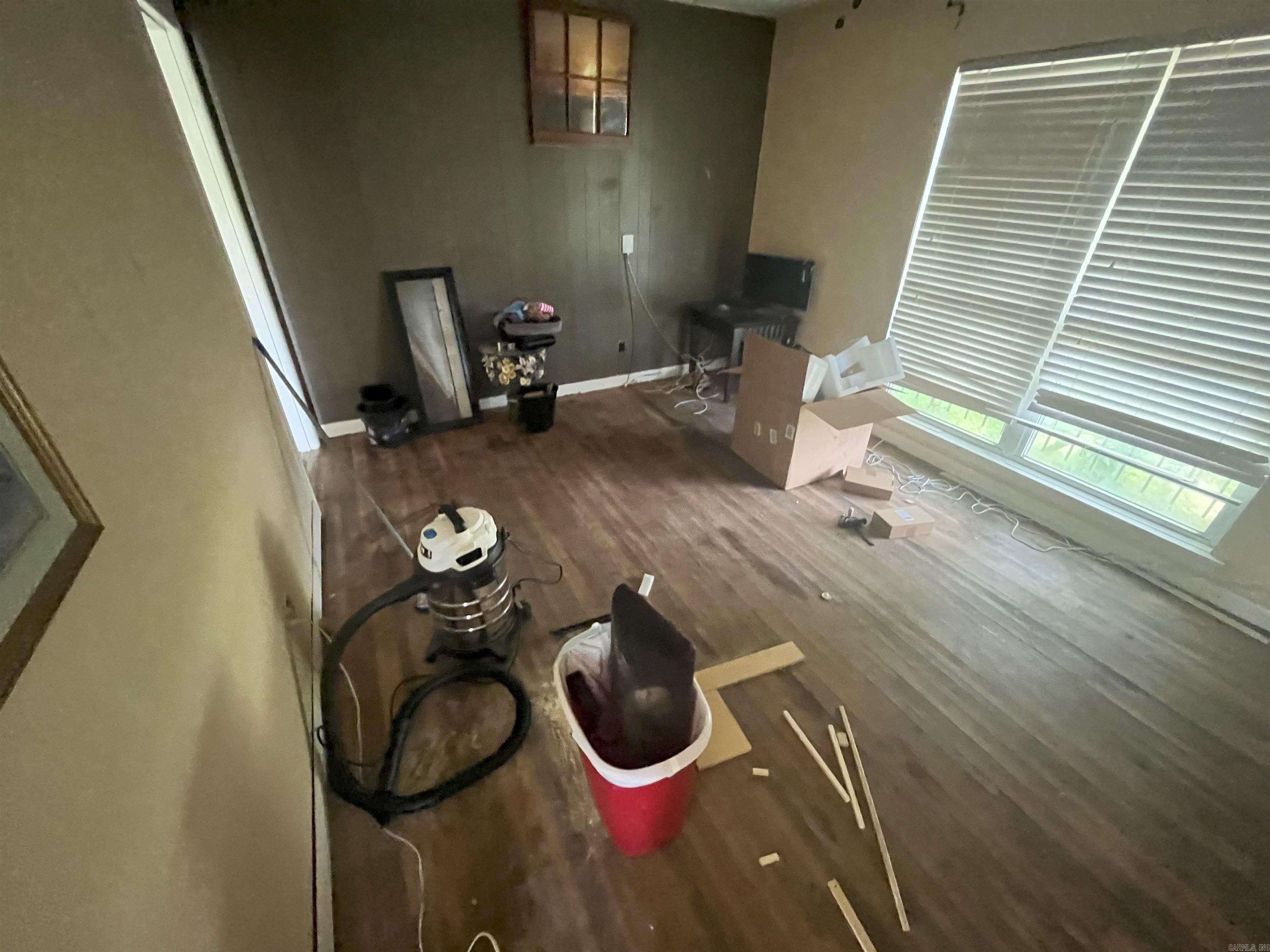 MEADOW PARK - Residential