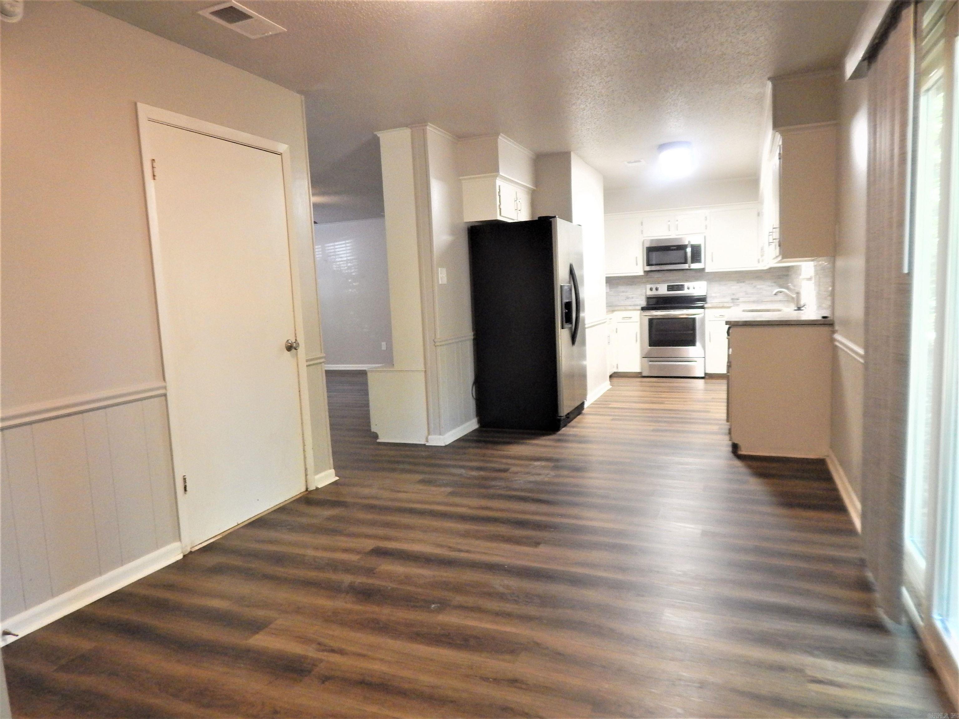 Crystal Valley - Residential Lease