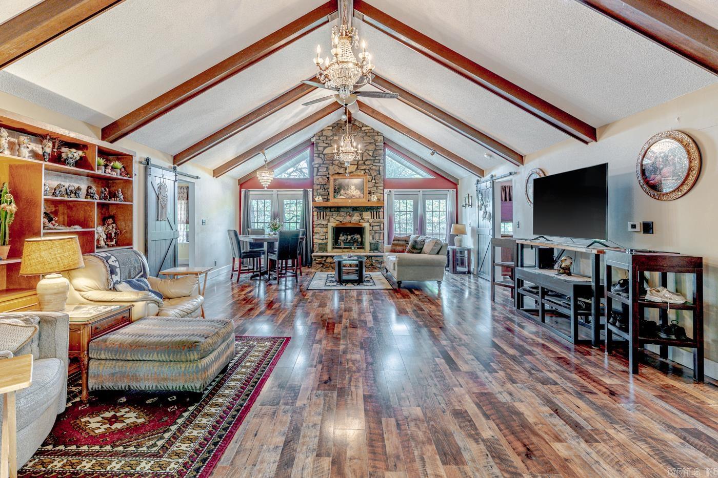 GREEN VALLEY - Residential