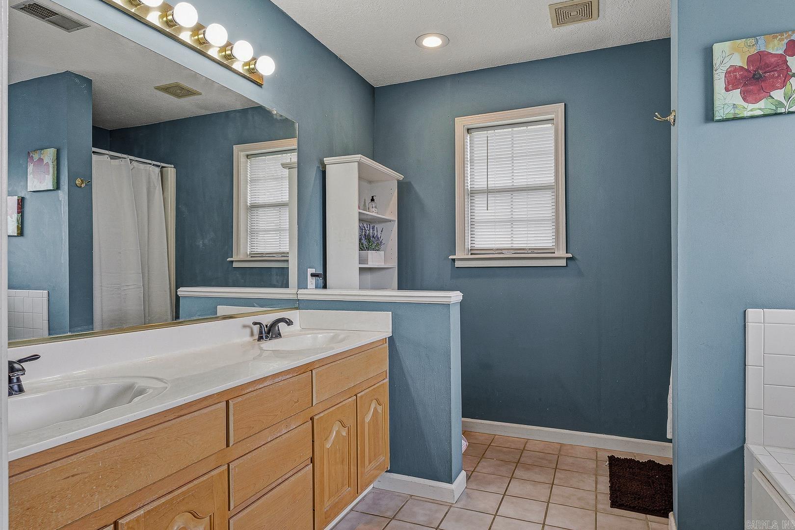 High Ridge - Residential