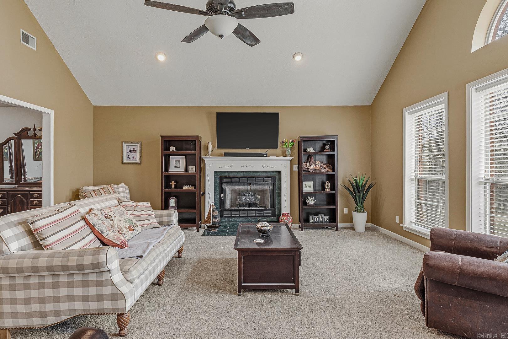 High Ridge - Residential