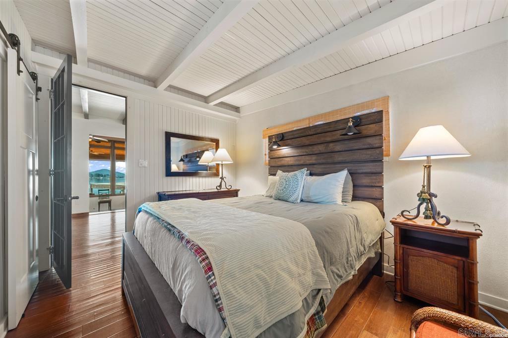 Burk Wall Point - Residential