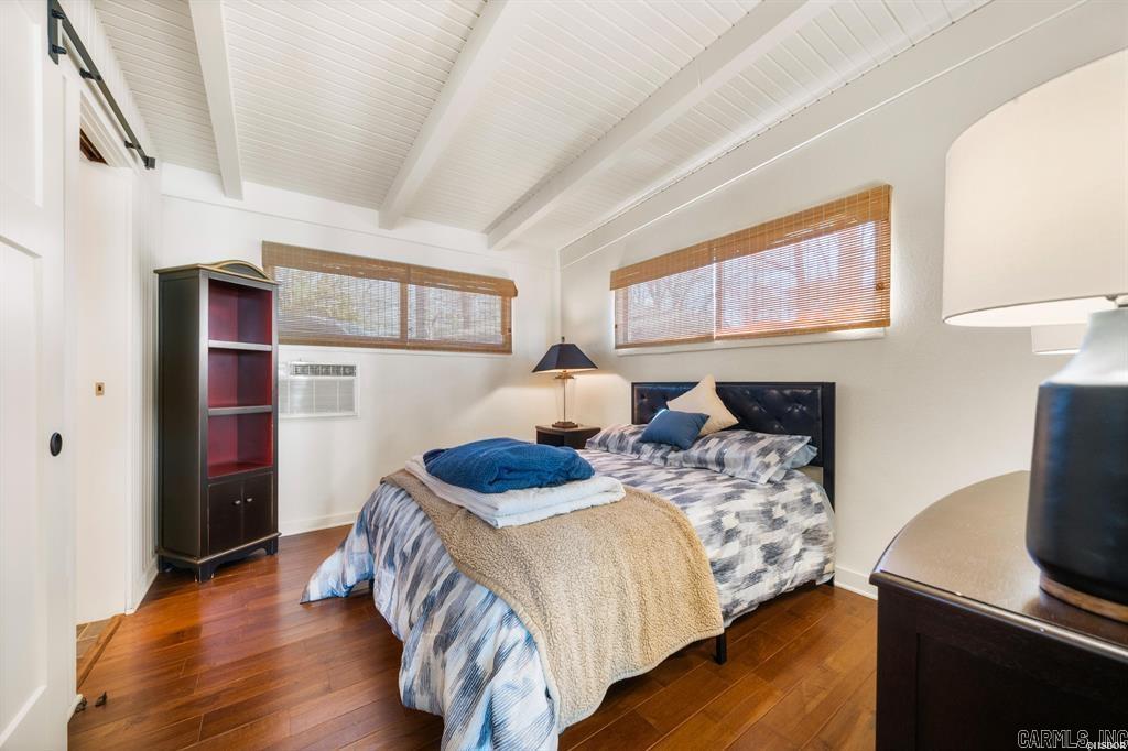 Burk Wall Point - Residential