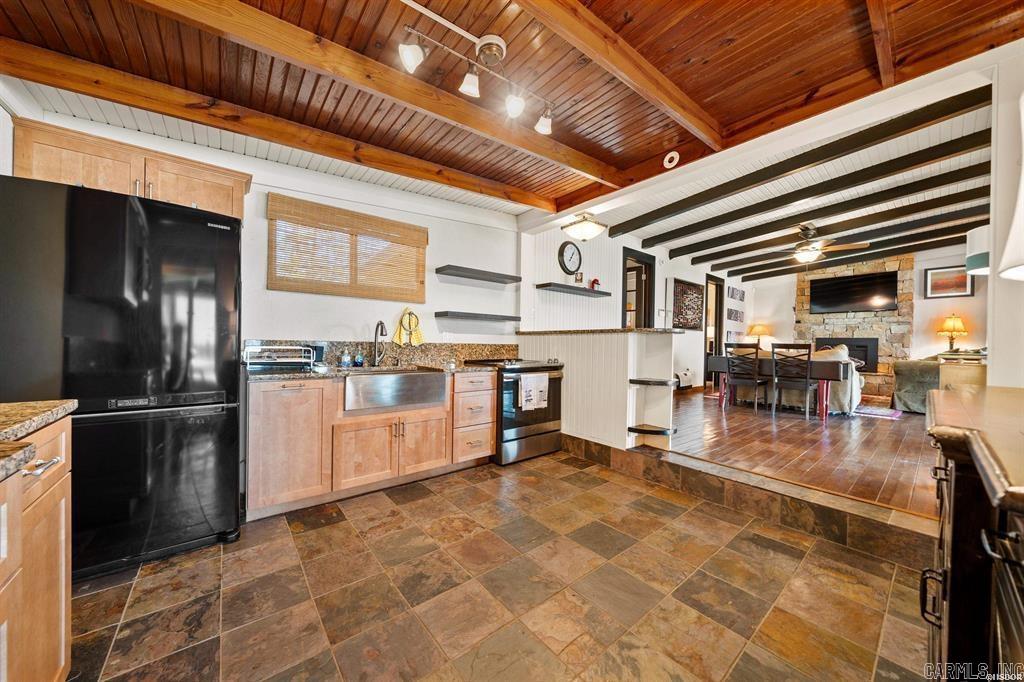 Burk Wall Point - Residential