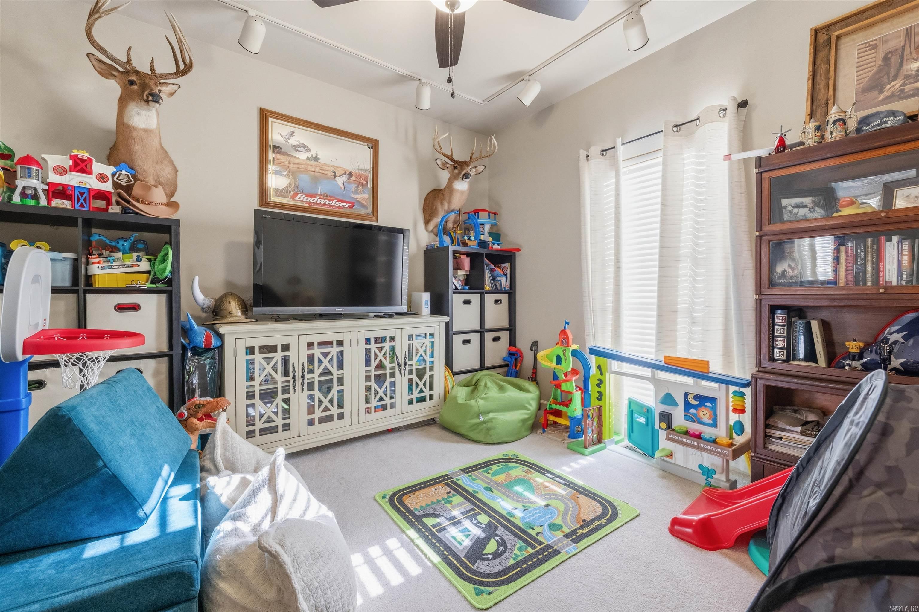 OVERBROOK - Residential