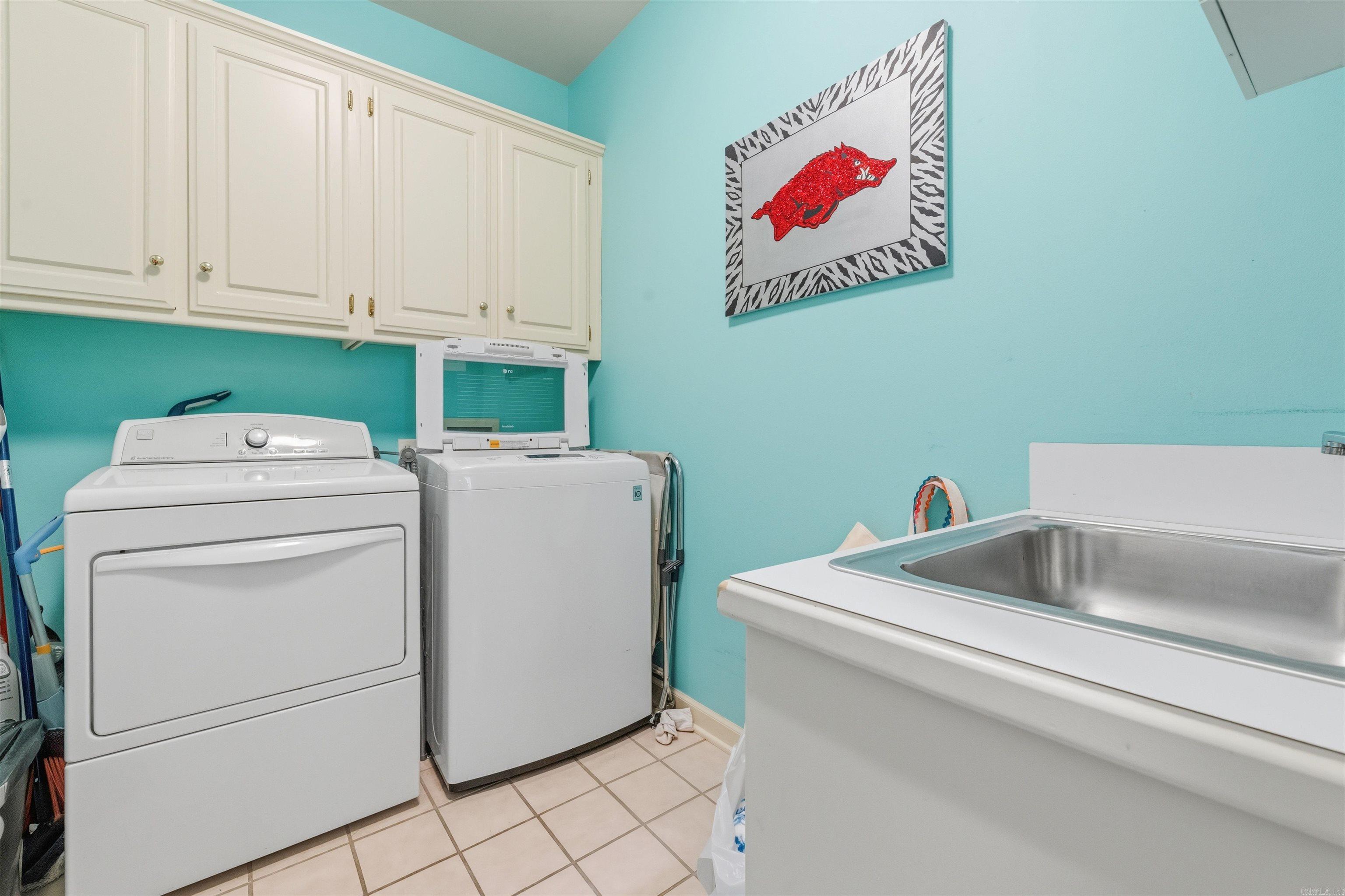 OVERBROOK - Residential