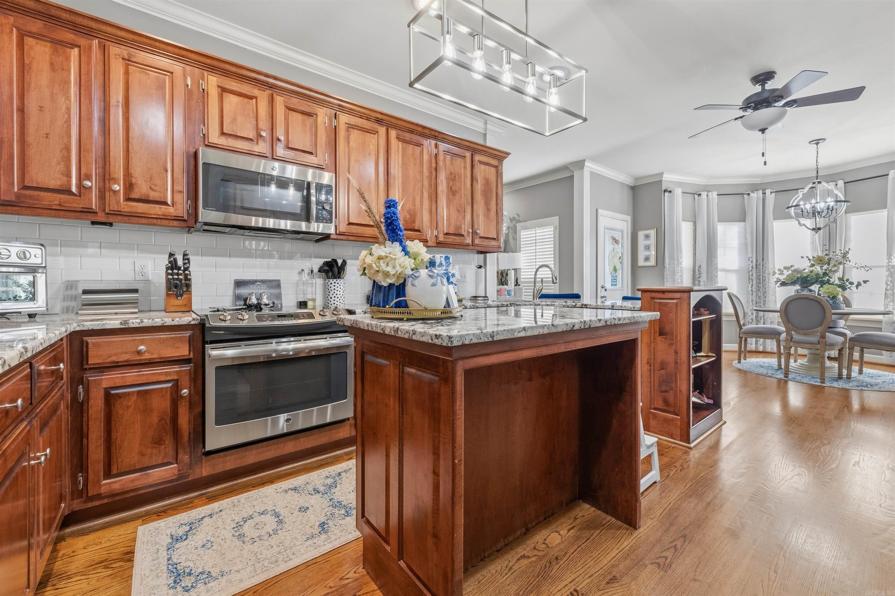 OVERBROOK - Residential