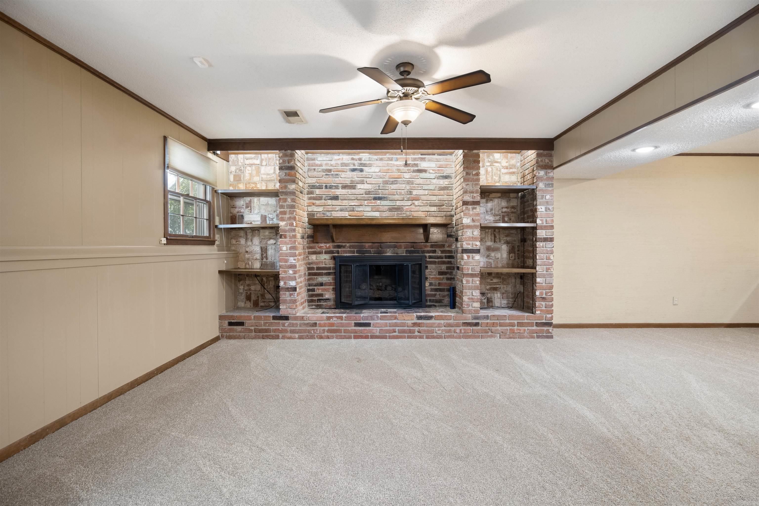 INDIAN HILLS - Residential