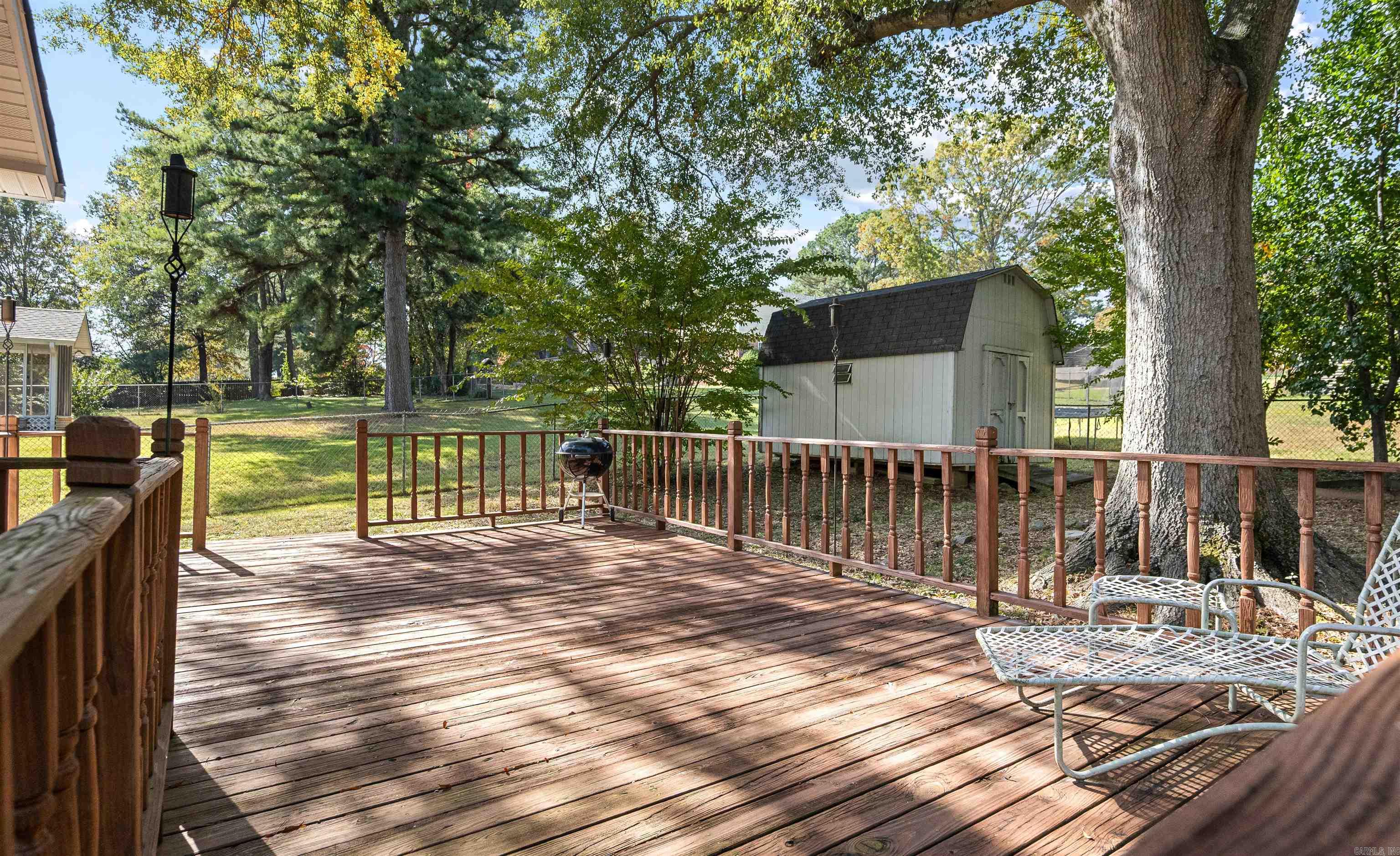 INDIAN HILLS - Residential