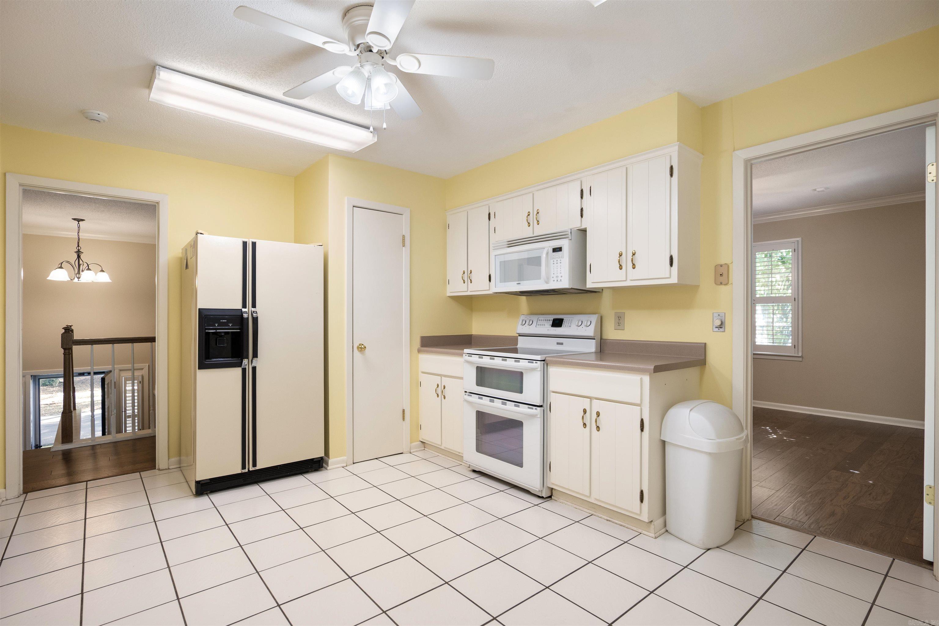 INDIAN HILLS - Residential