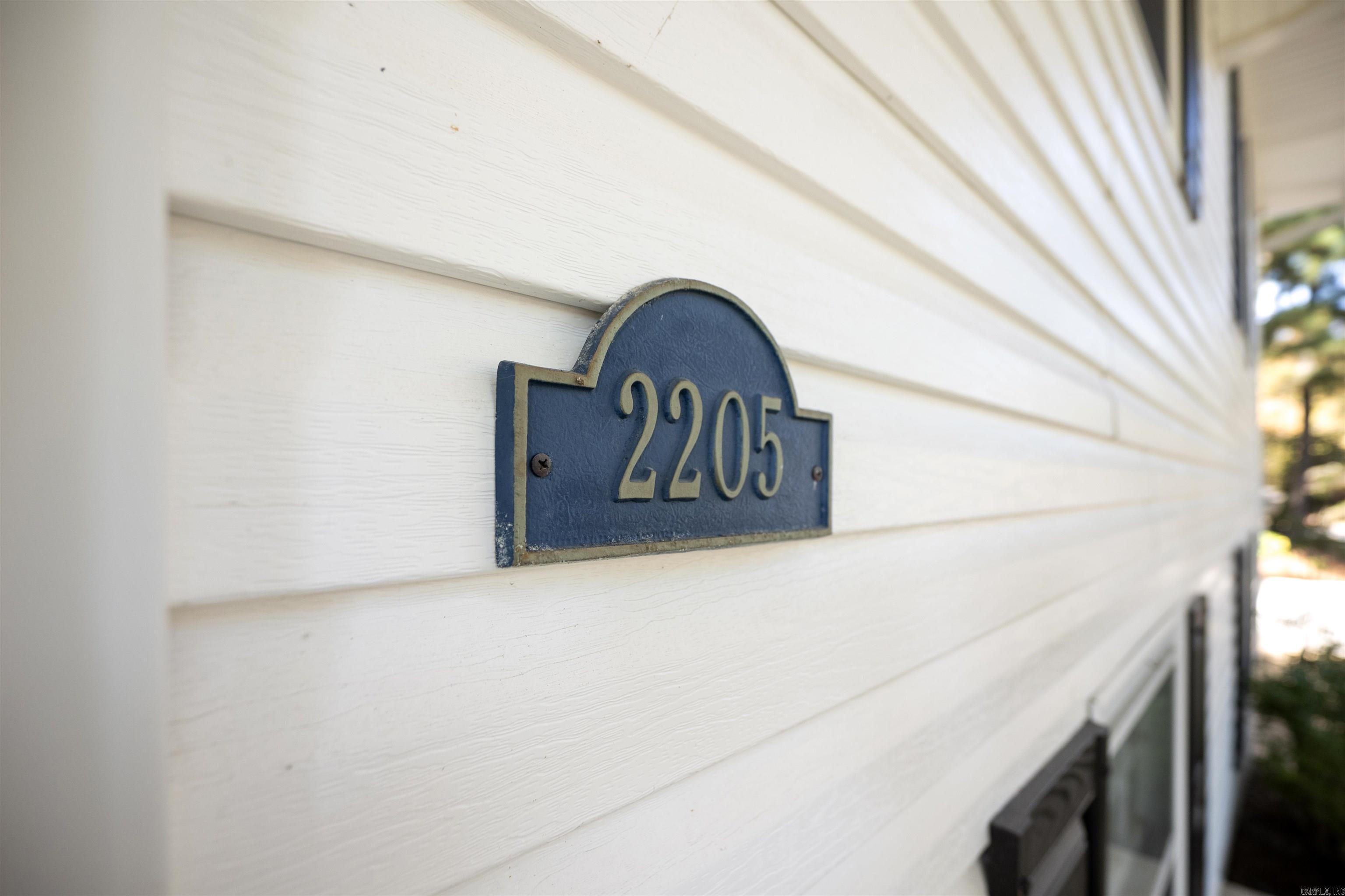 INDIAN HILLS - Residential