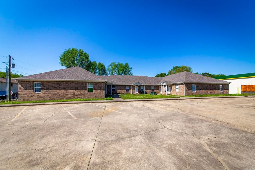 Don't miss your chance at this wonderful investment!  This 7unit complex all 2 bed/2bath per unit. Laundry in each unit and two parking spots allocated per residense. Reliable income don't miss this one! Call for your showing today.
