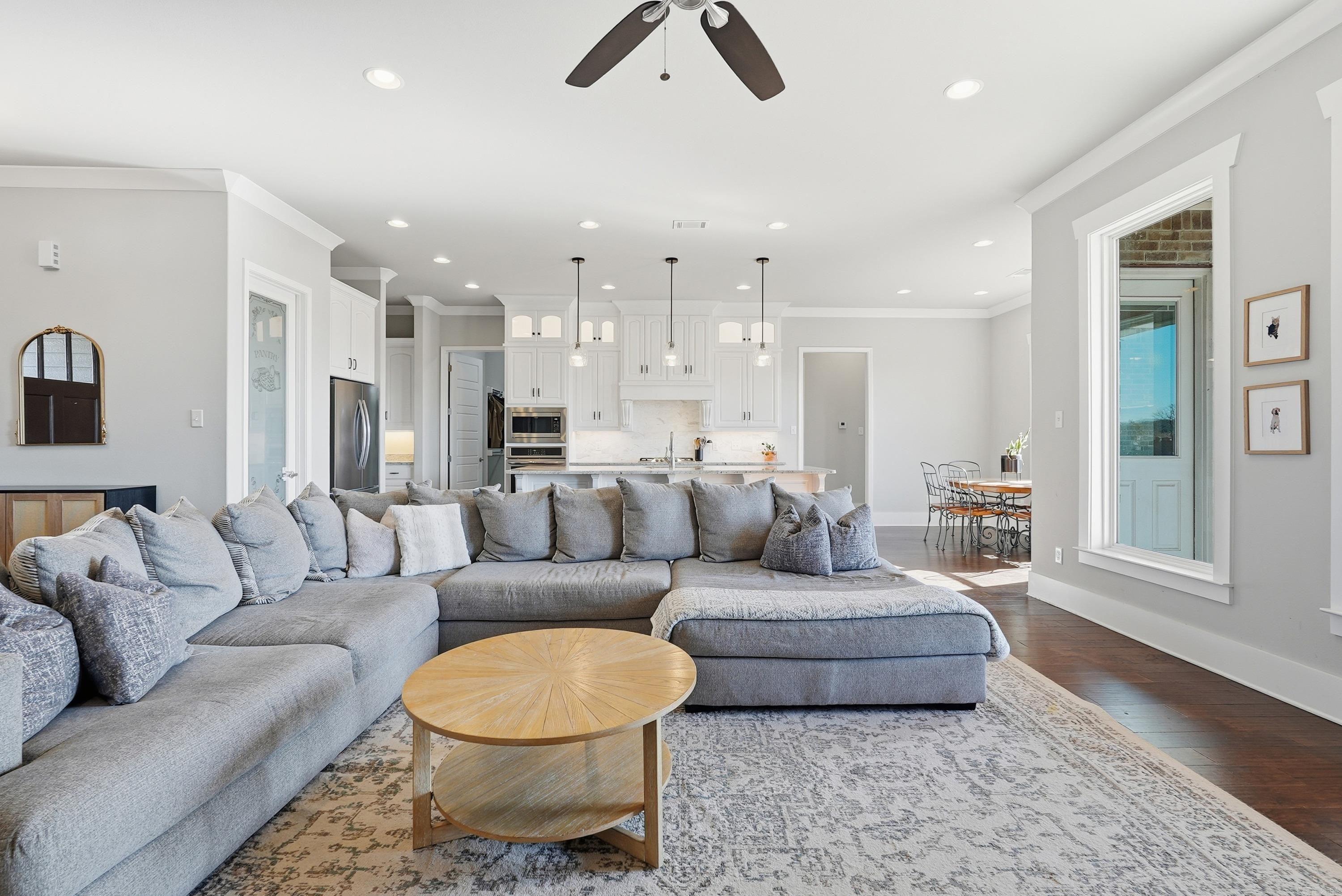 CREEKSIDE ADDN - Residential