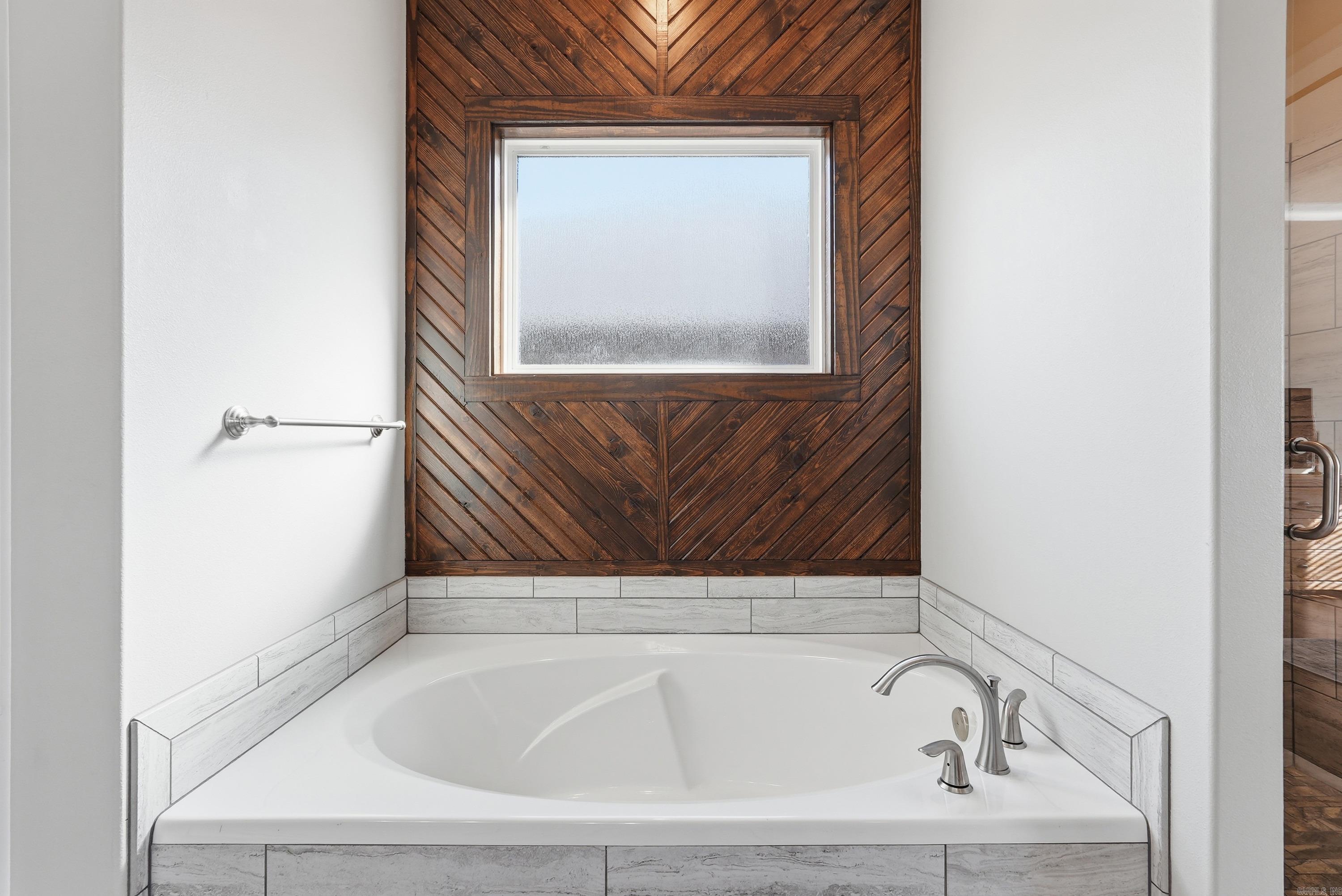 CREEKSIDE ADDN - Residential