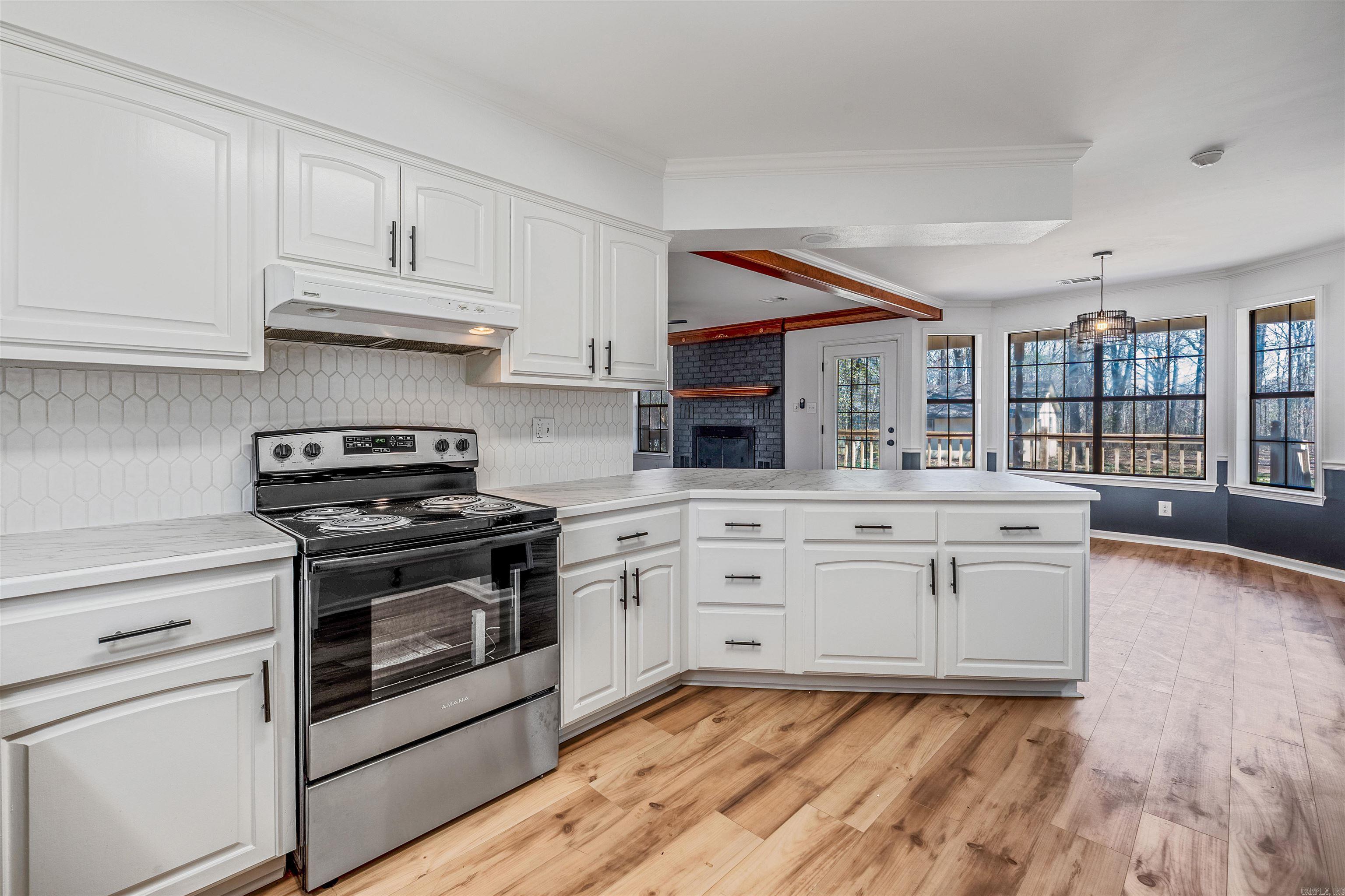 OAK FORREST - Residential