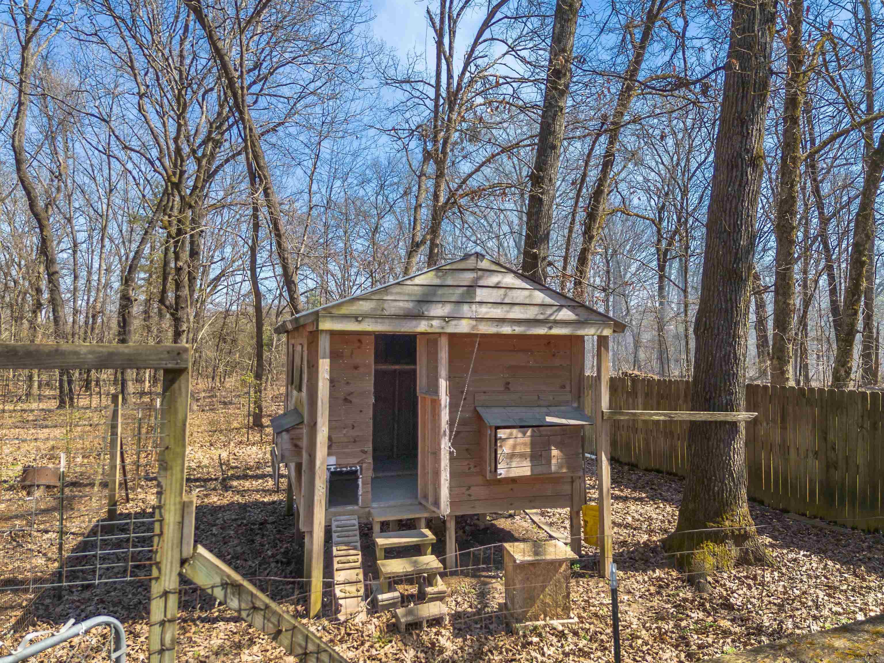 OAK FORREST - Residential