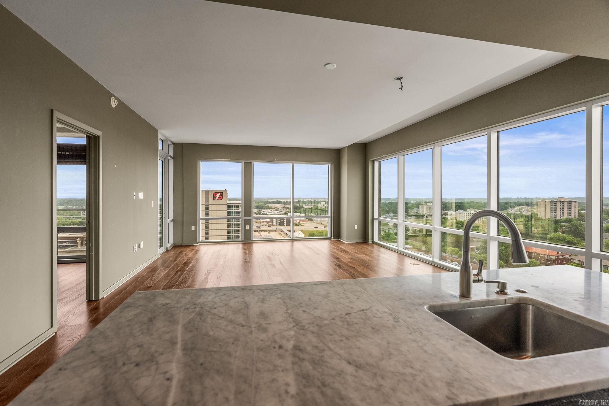 River Market Tower HPR - Residential