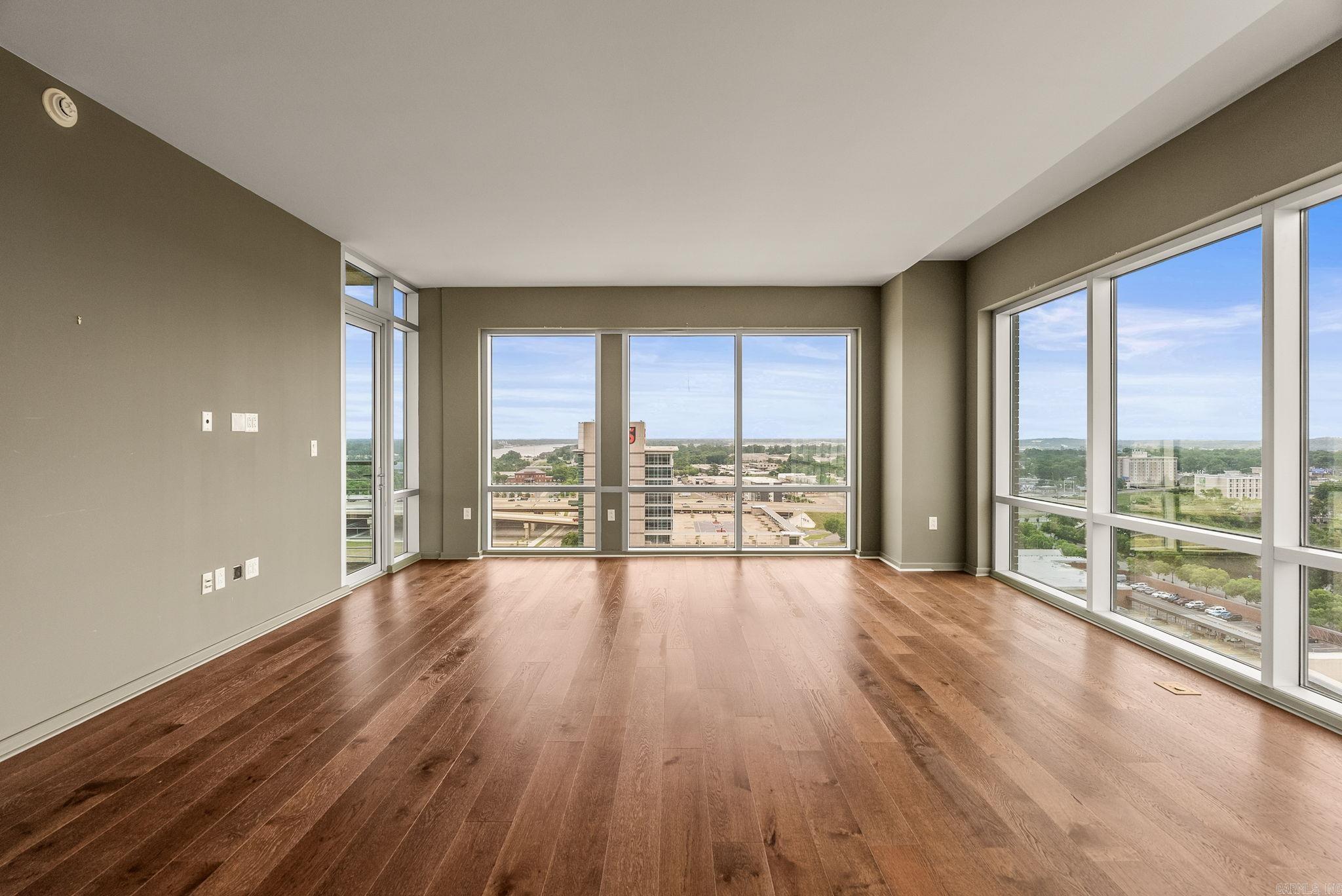 River Market Tower HPR - Residential