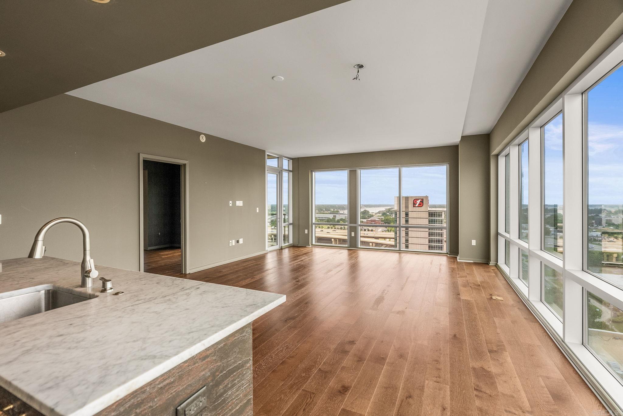 River Market Tower HPR - Residential