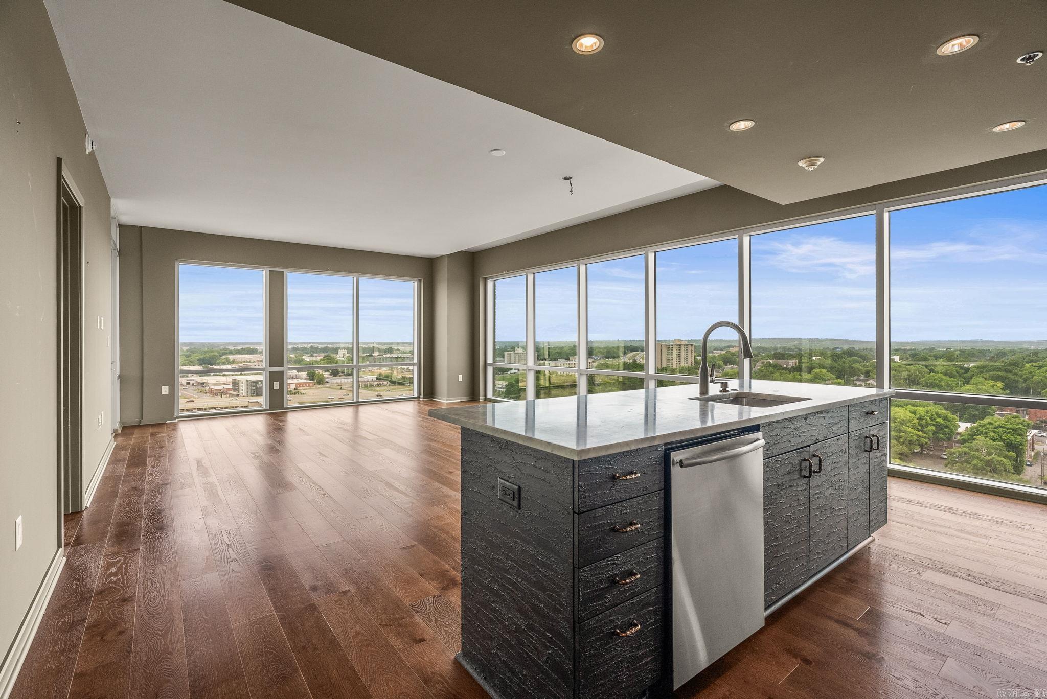 River Market Tower HPR - Residential