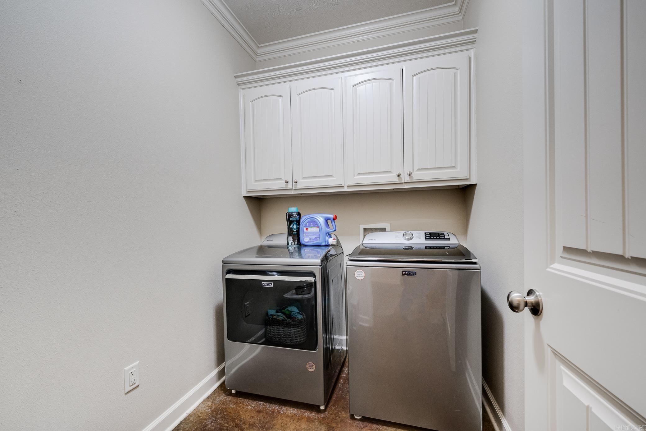 CHAPEL CREEK - Residential