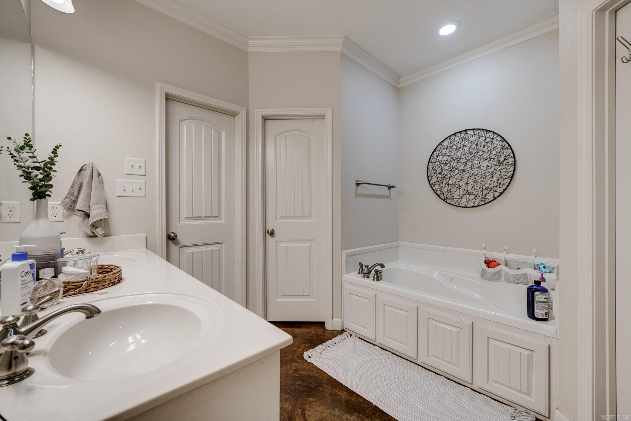 CHAPEL CREEK - Residential