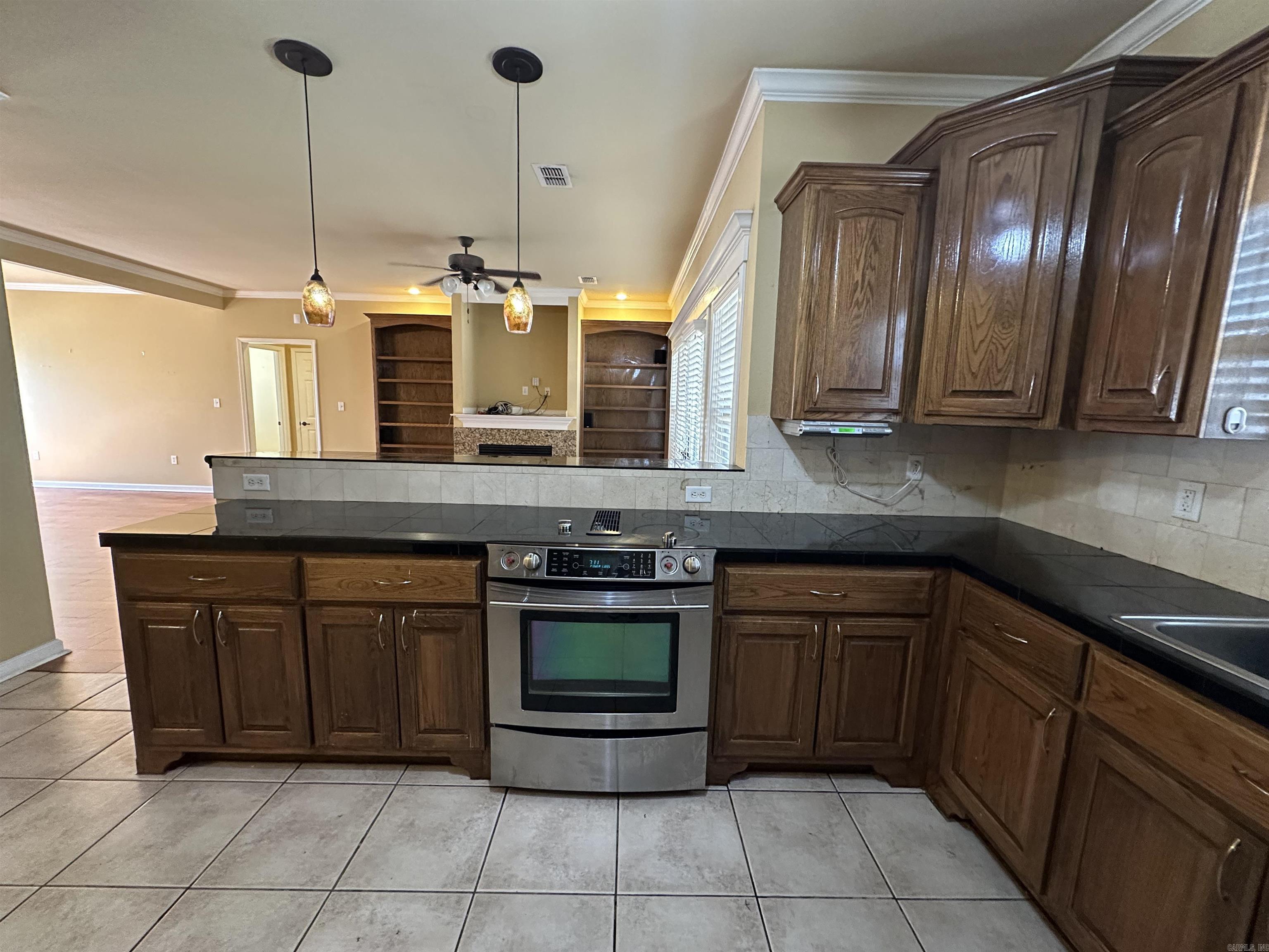 GOVERNORS MANOR PRD - Residential