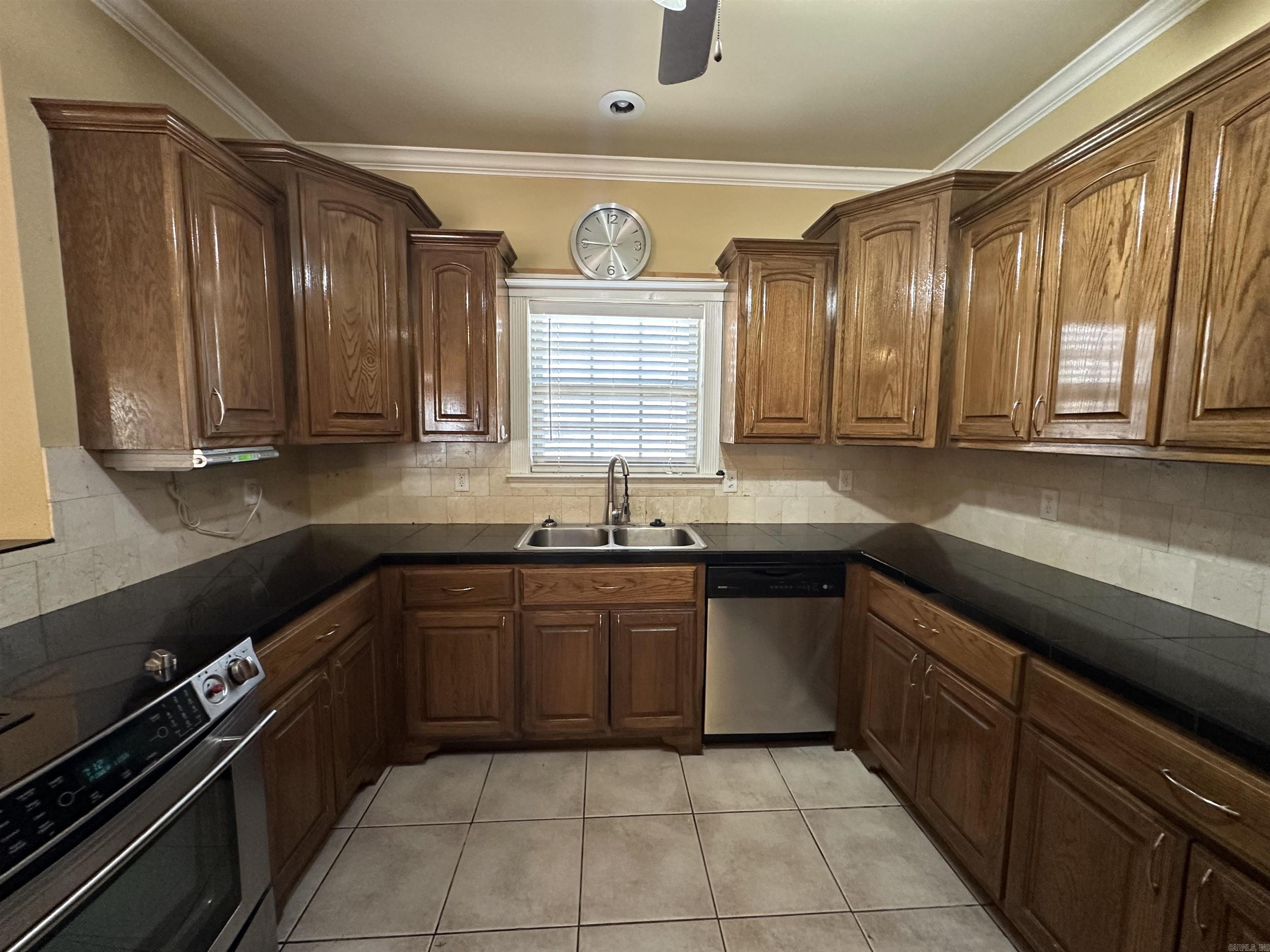 GOVERNORS MANOR PRD - Residential