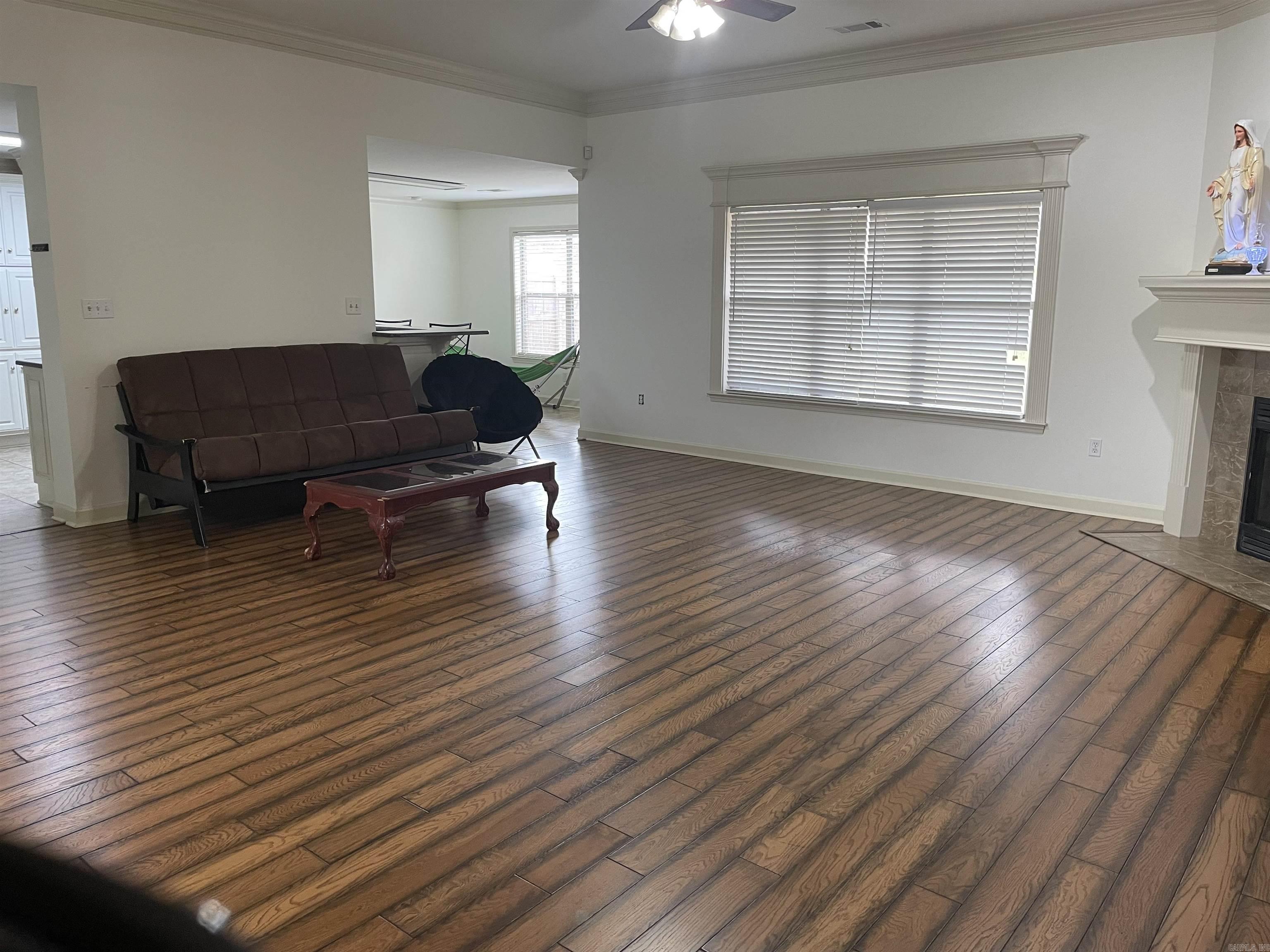 BASE MEADOWS ADDN - Residential