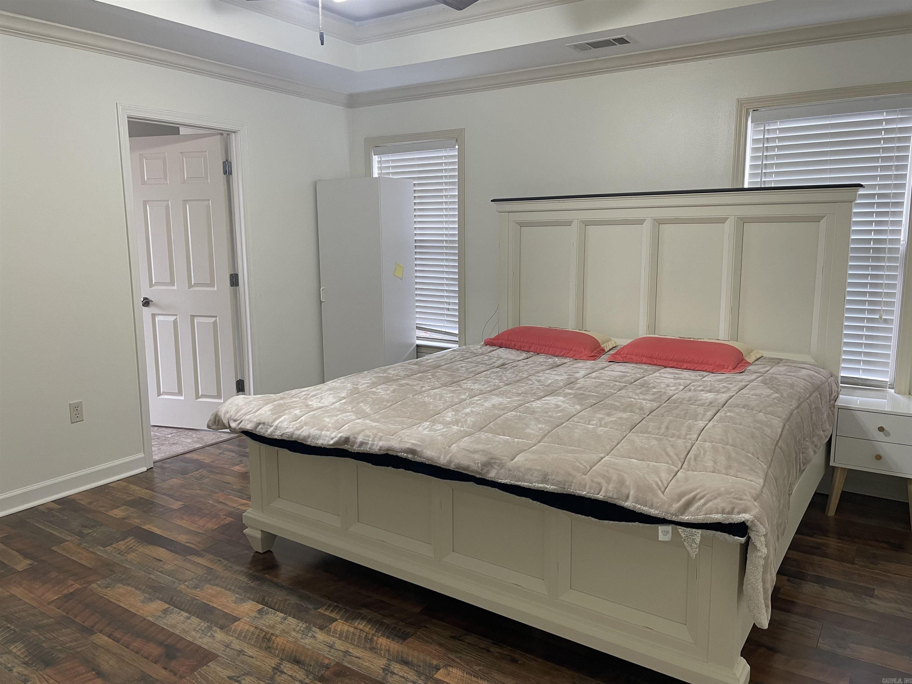 BASE MEADOWS ADDN - Residential