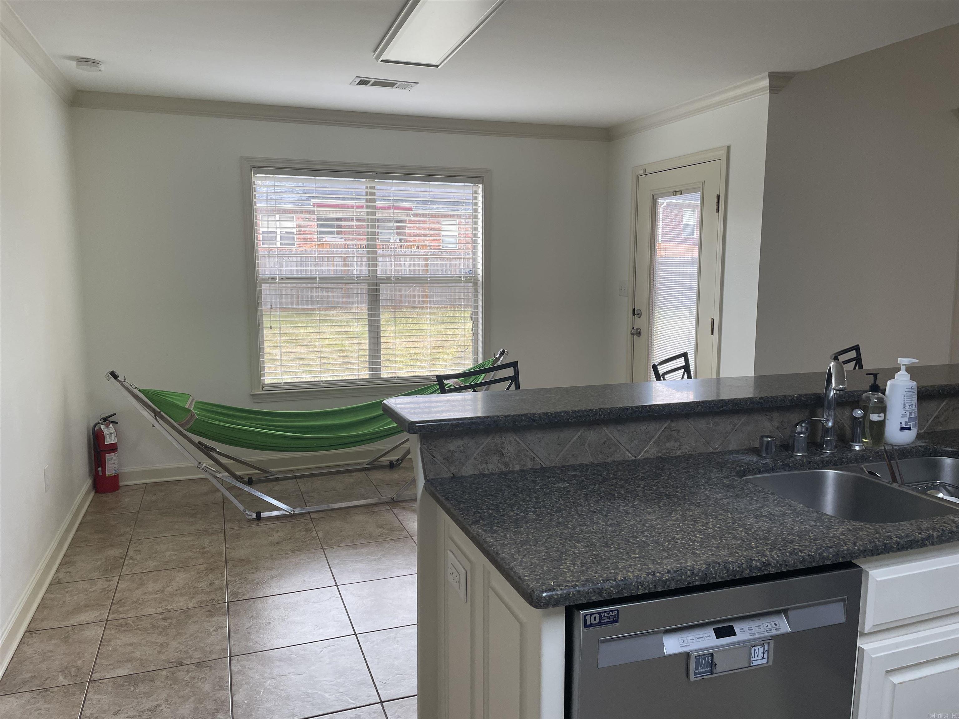 BASE MEADOWS ADDN - Residential