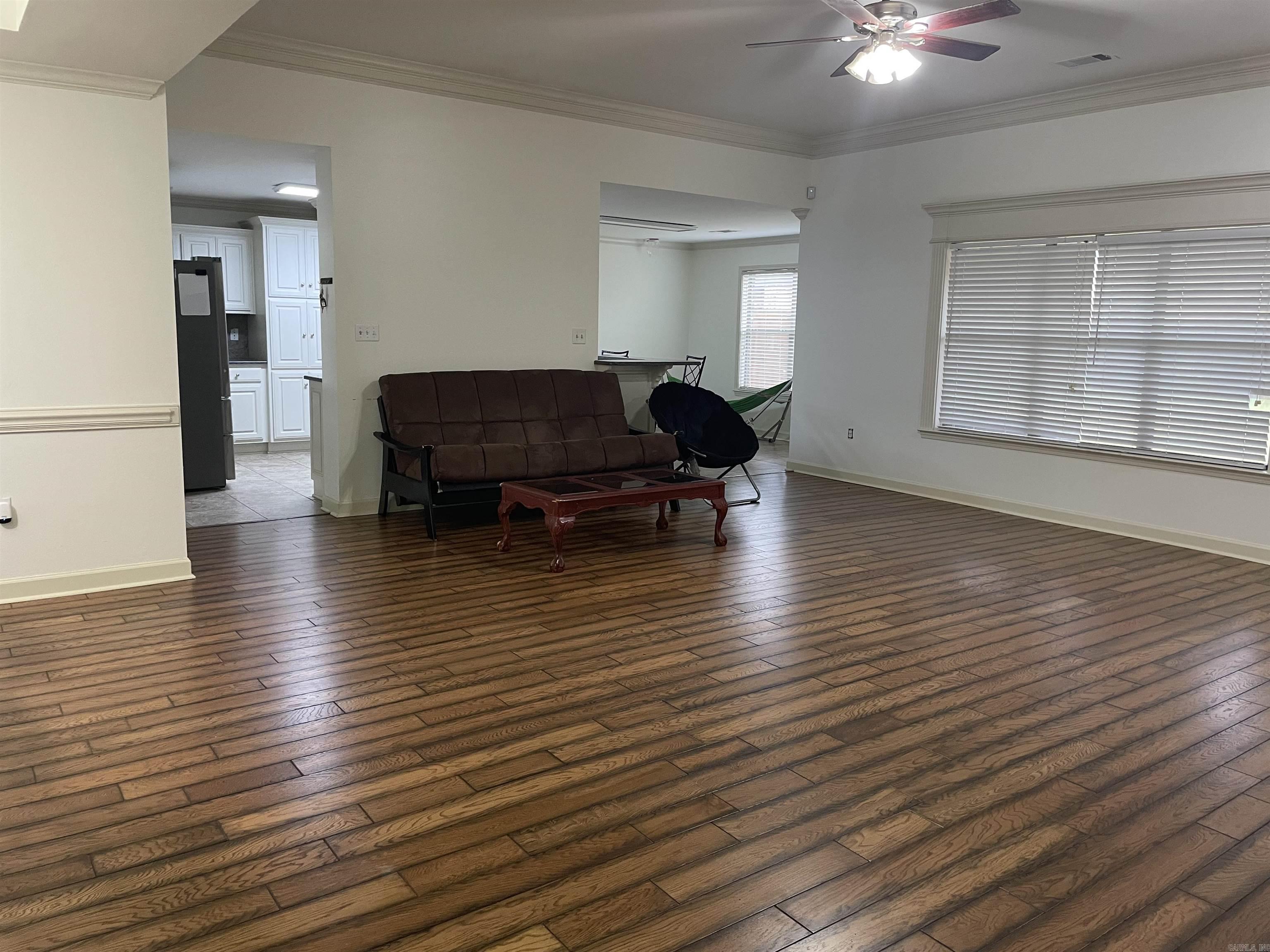 BASE MEADOWS ADDN - Residential