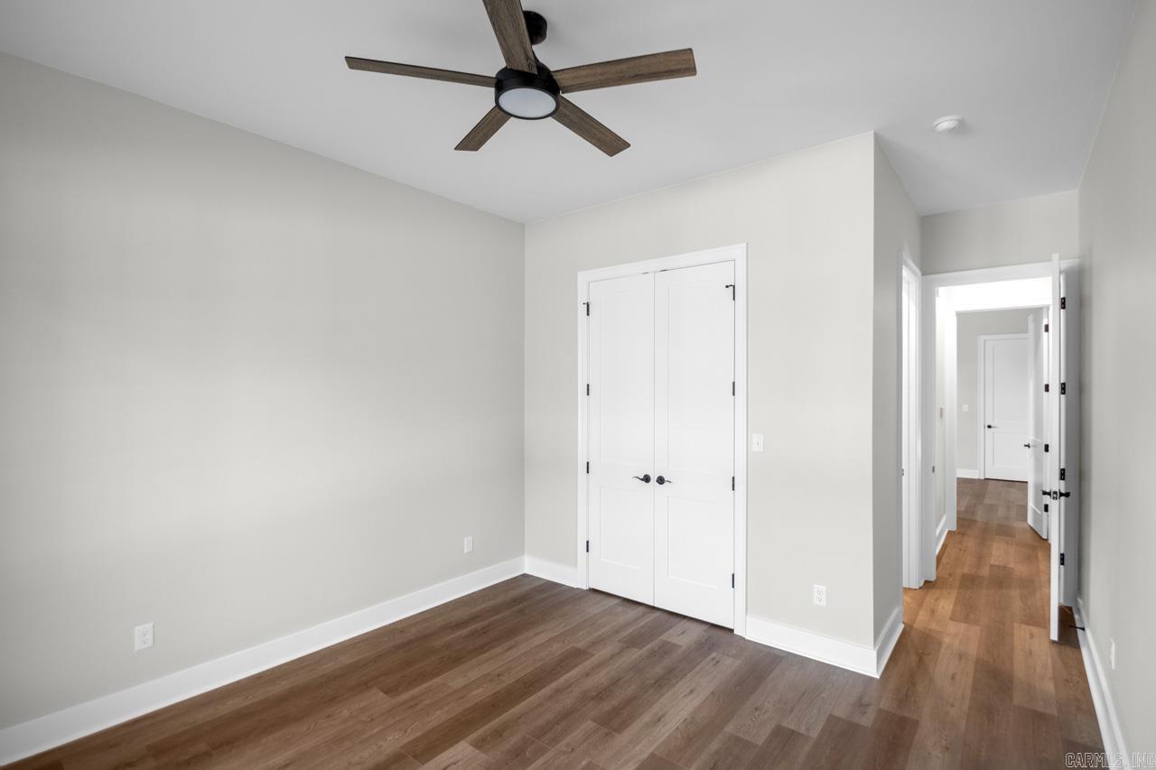 MILLERS GLENN - Residential