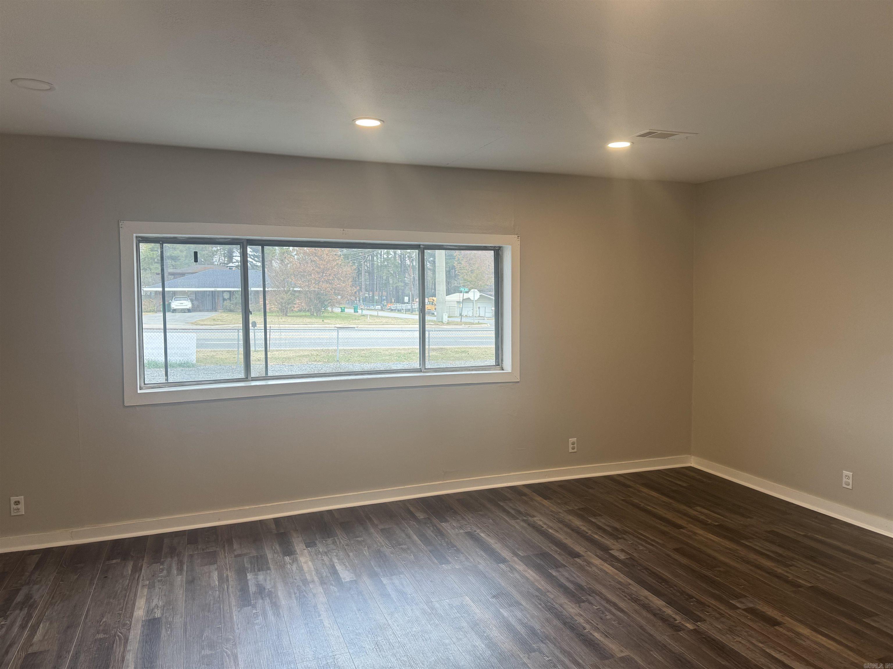 1-09-08 - Residential Lease