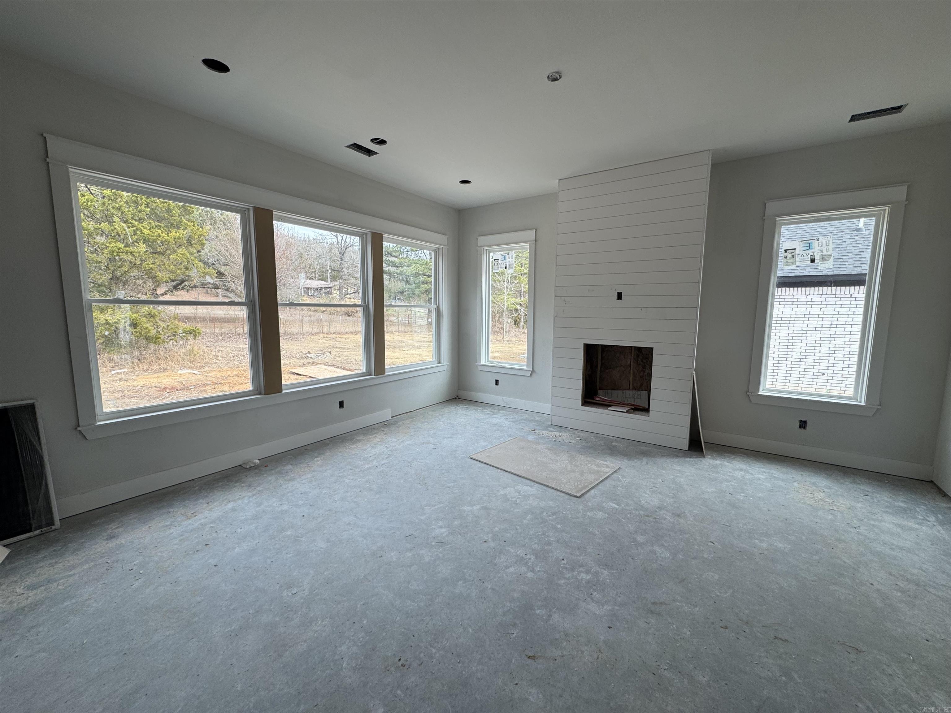 RIDGE VIEW - Residential